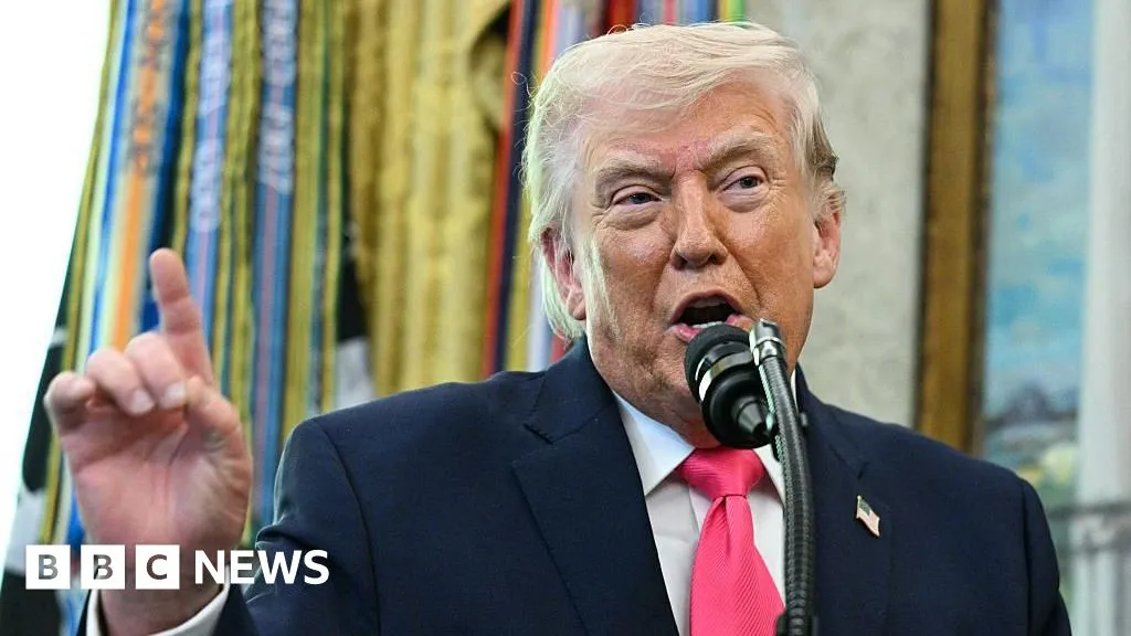 Pauza lui Trump în atacarea infrastructurii energetice iraniene – o manevră diplomatică sau o escaladare a conflictului?