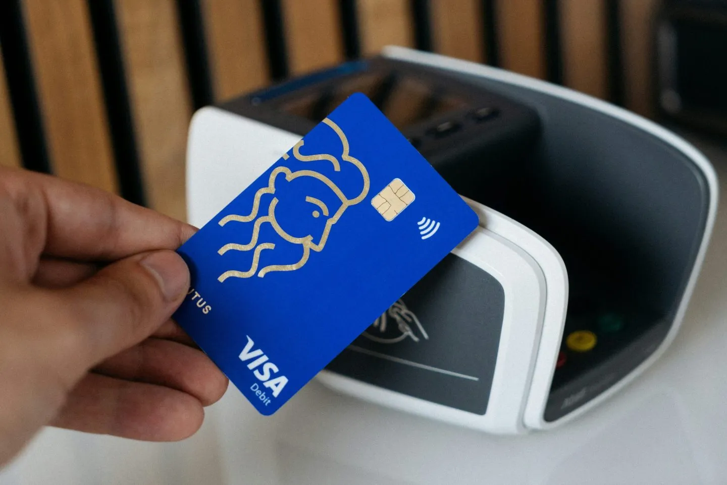 Visa pregătește sistemele de plată pentru tranzacțiile inițiate de agenții AI: o nouă eră în finanțele digitale