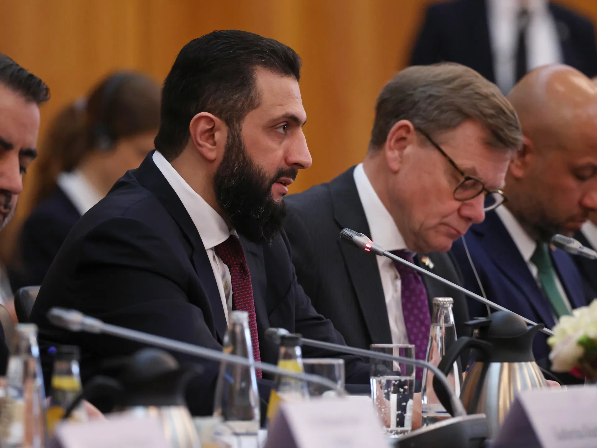 Vizita istorică a lui Ahmed al-Sharaa în Germania: Reconstrucția Siriei și destinul refugiaților în centrul negocierilor de la Berlin