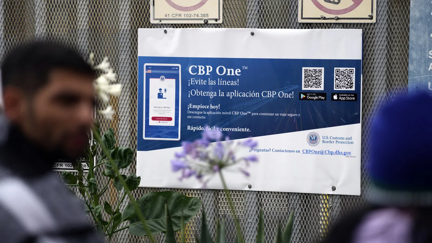 Un judecător federal a decis că DHS a încălcat legea eliminând ilegal statutul de imigrare pentru mii de persoane care au intrat prin aplicația CBP One
