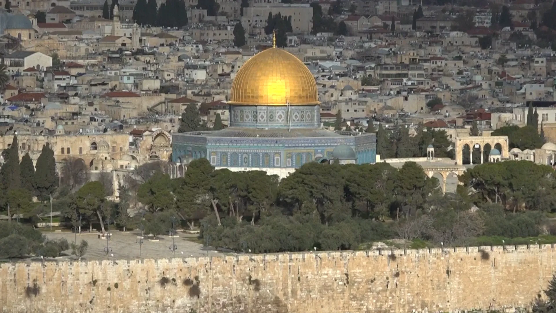 Închiderea selectivă a complexului Al-Aqsa de către Israel: organizațiile pentru drepturile omului avertizează asupra unei discriminări sistematice