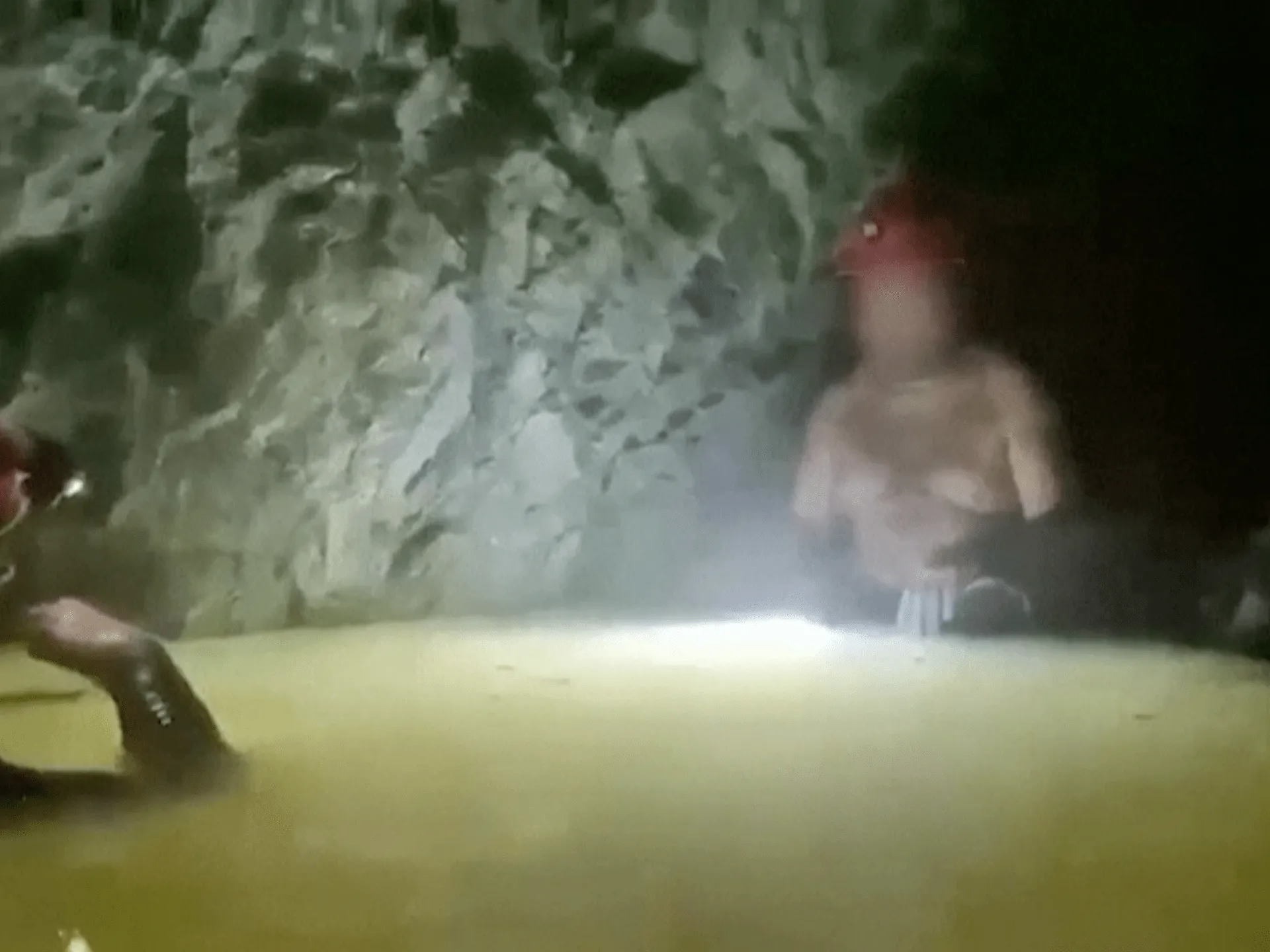 Bărbat salvat după două săptămâni petrecute într-o mină prăbușită din Mexic