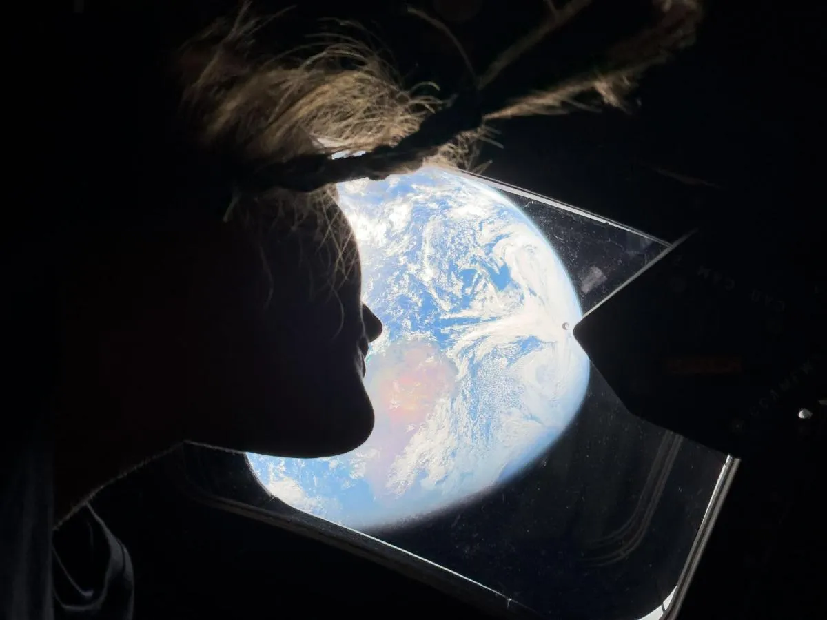 Artemis II: Cei patru astronauți se întorc acasă! Cum poți urmări live revenirea istorică pe Pământ