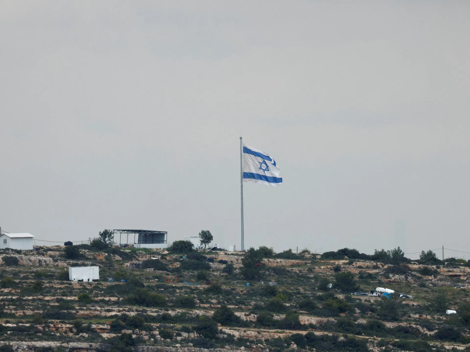 Palestinienii sunt îngroziți de aprobarea de către Israel a zeci de noi colonii ilegale în Cisiordania ocupată