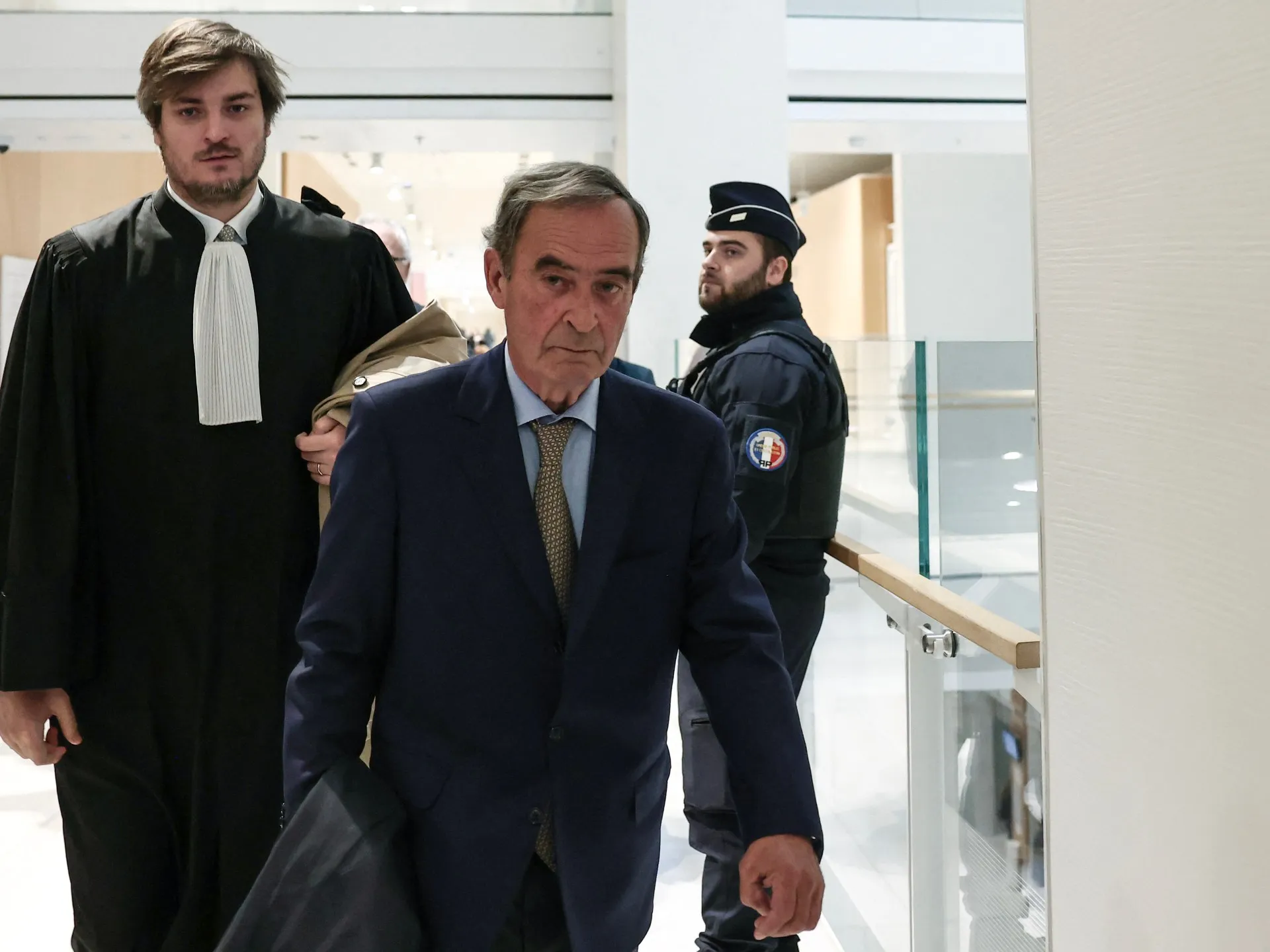 Giganțile cimentului Lafarge, găsit vinovat de finanțarea terorismului sirian de către o instanță franceză