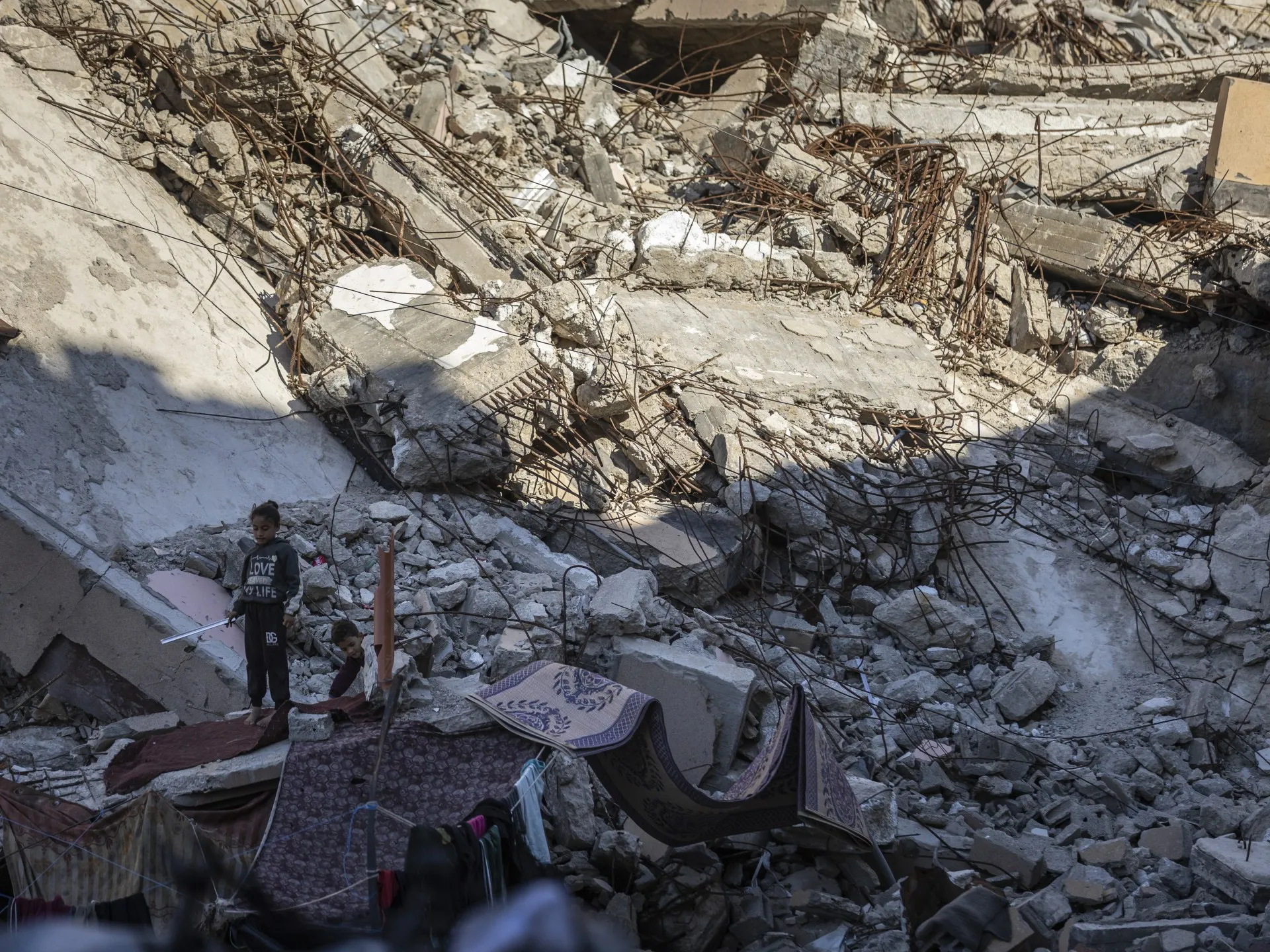 Experți ONU denunță atacurile asupra adăposturilor din Gaza și strămutarea forțată în Cisiordania: „Ciclu de teroare și purificare etnică"