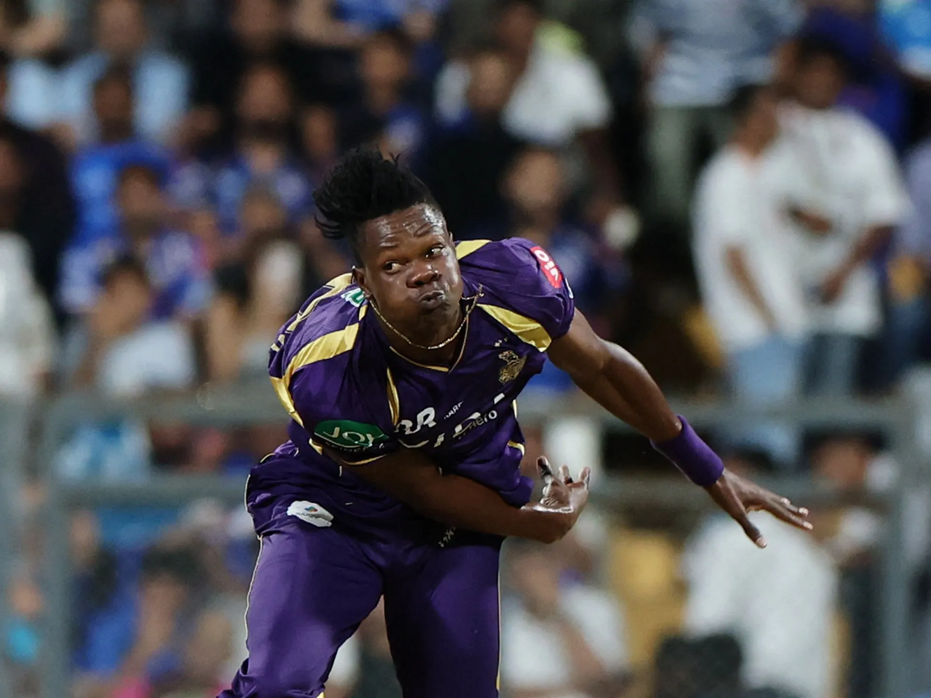 Blessing Muzarabani, suspendat pentru doi ani de Pakistan Super League după tranziția controversată la Indian Premier League