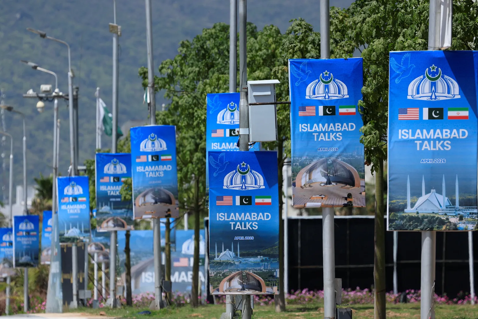 Siguranță strânsă în Islamabad în pregătirea conversațiilor SUA-Iran