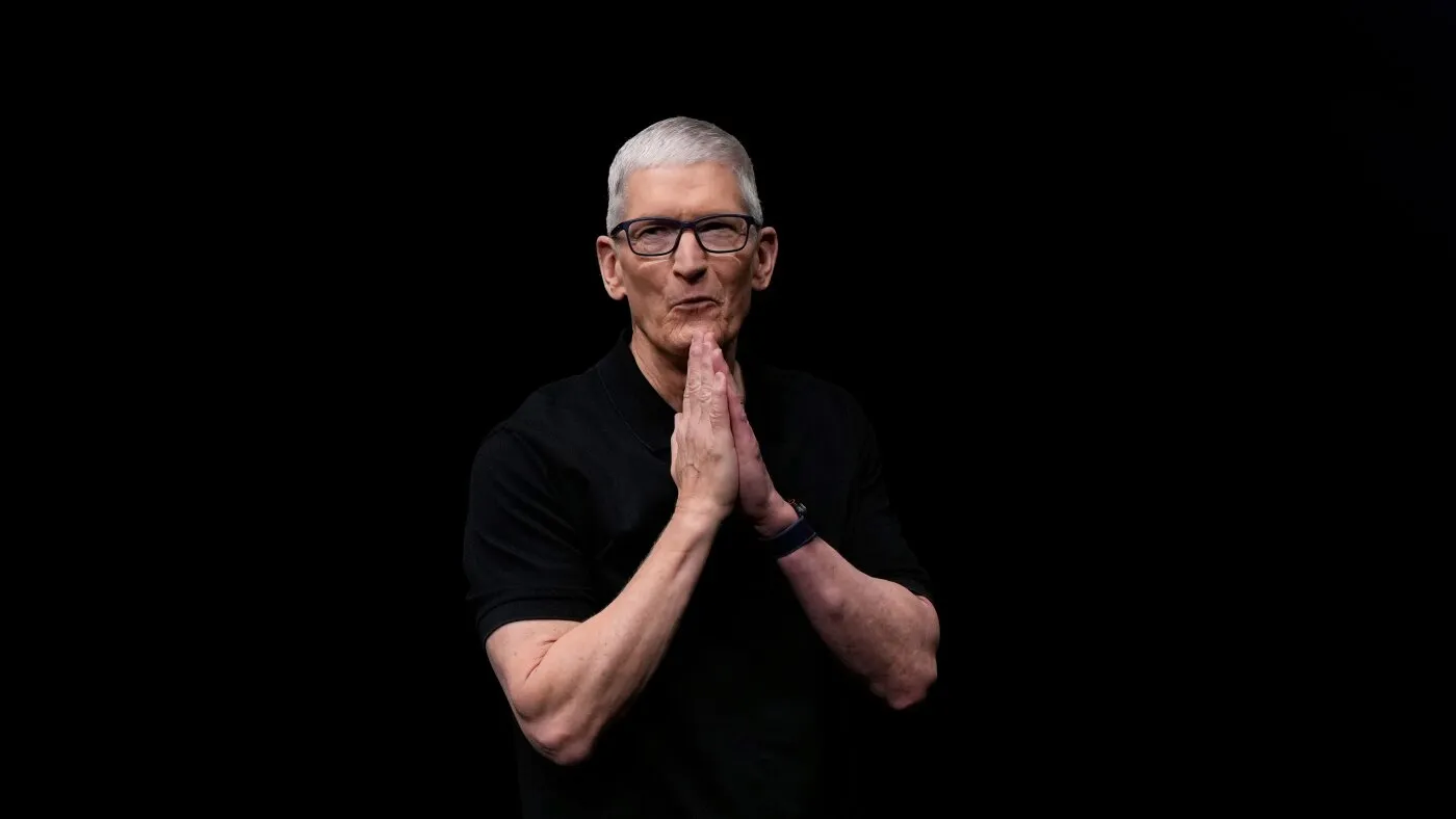 Tim Cook va demisiona din funcția de CEO al Apple