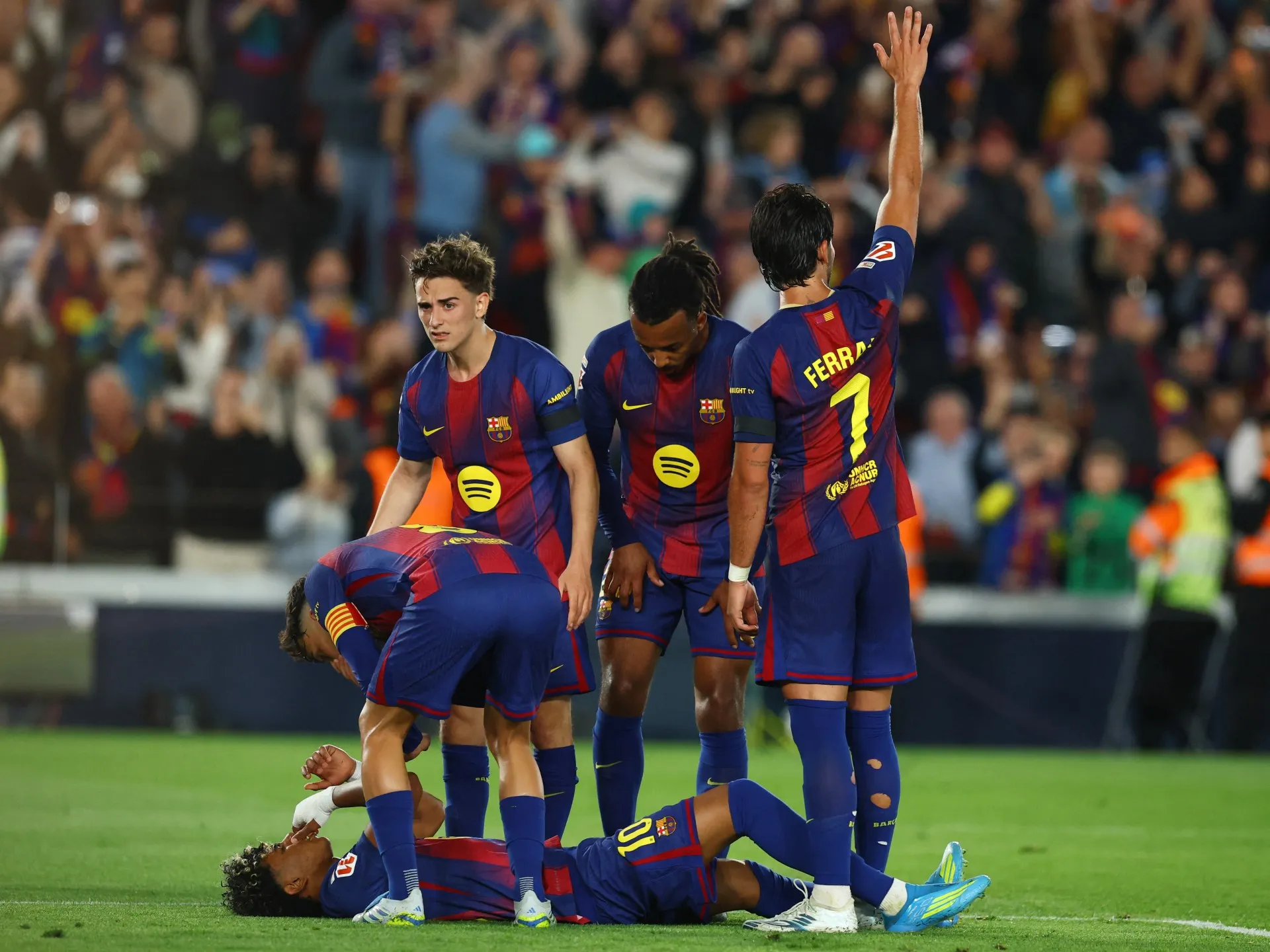 Lamine Yamal și incertitudinea privind participarea la Mondialul 2026 după leziunea suferită la Barcelona