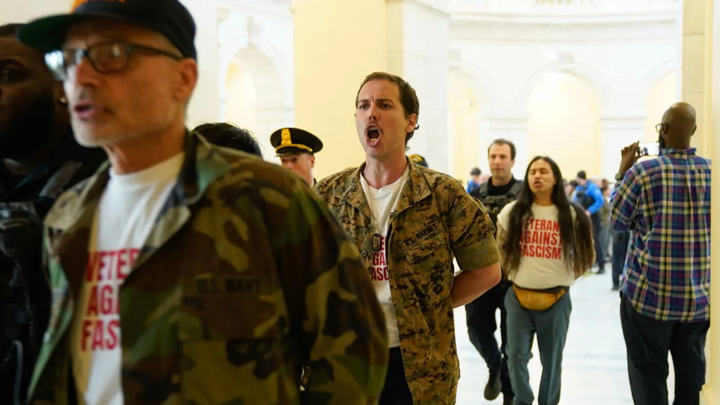 Protestul Veteranilor de pe Capitol Hill: Doliu și Consternare față de Războiul cu Iranul