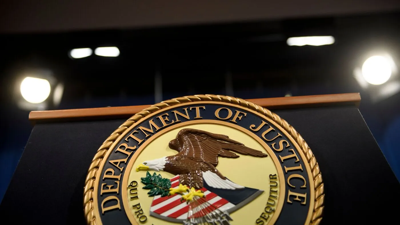 Justiția Americană Facilitează Deportarea Beneficiarilor DACA: O Decizie Care Amenință Protecțiile pentru Sute de Mi de Tineri Imigranți