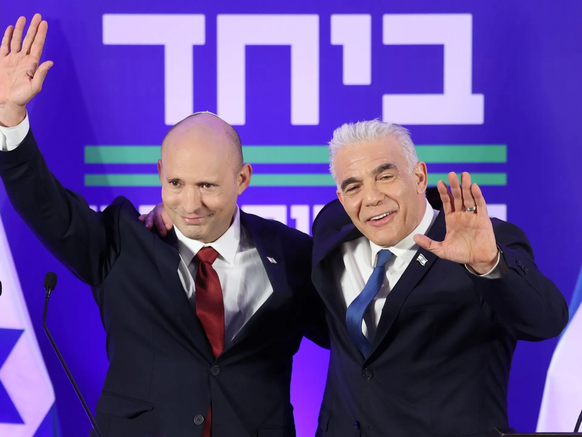 Fostii premieri israelieni Bennett și Lapid se unesc pentru a-l înfrunta pe Netanyahu la alegeri
