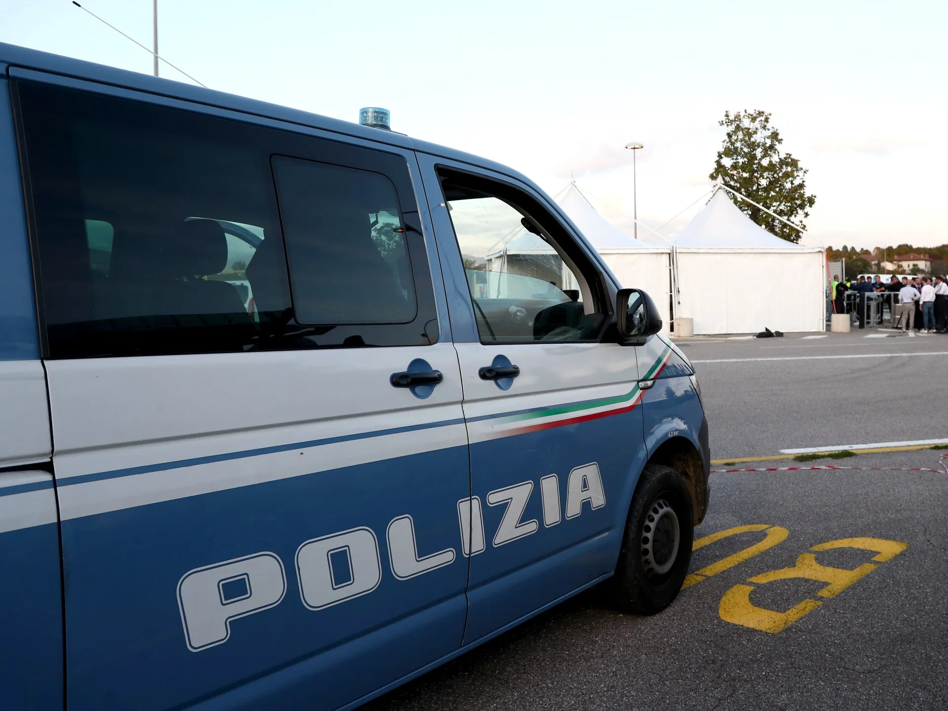 Italia extrădează în SUA un suspect chinez de spionaj cibernetic, acuzat de furtul cercetărilor privind vaccinurile anti-COVID