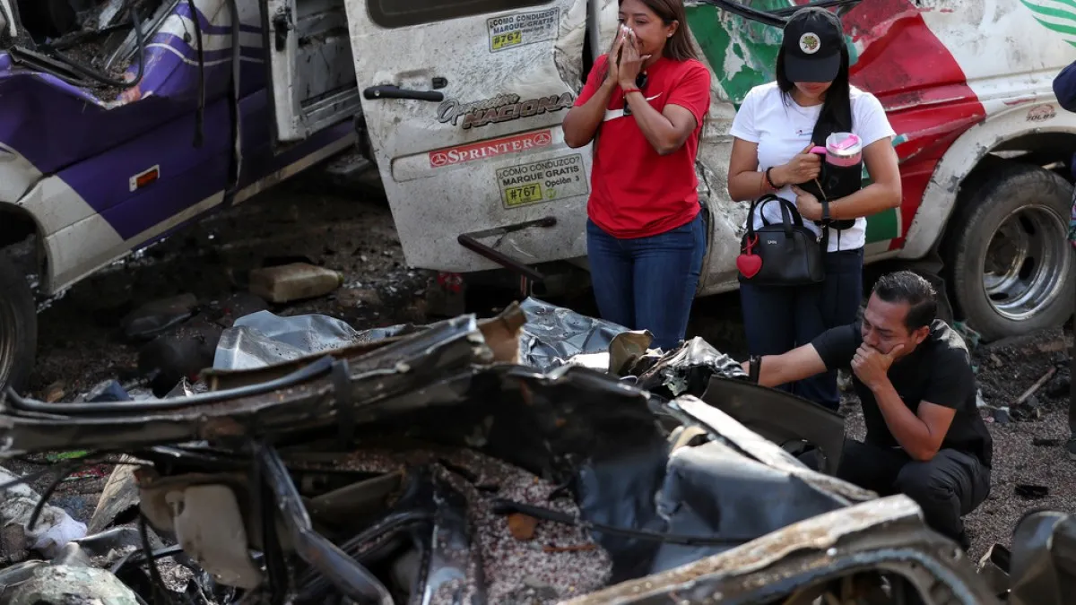 Cel puțin 20 de morți într-o explozie pe o autostradă din Columbia