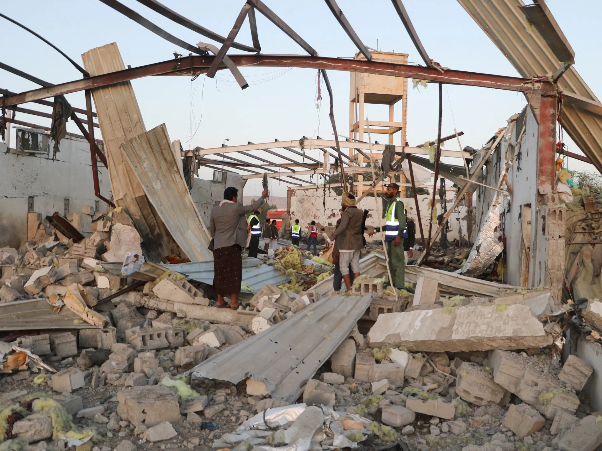 Amnesty International cere investigarea unui atac aerian american în Yemen ca posibilă crimă de război