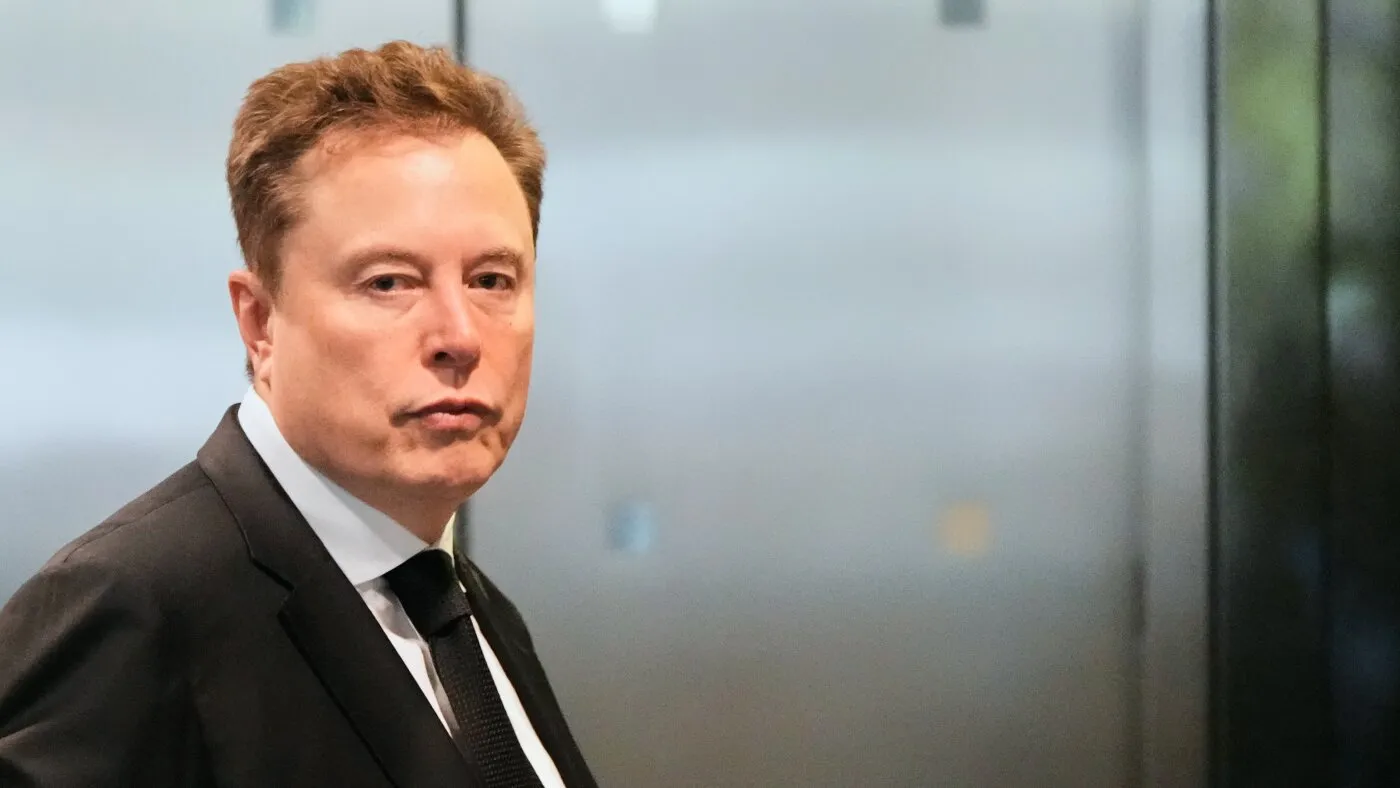 Elon Musk depune mărturie împotriva OpenAI și cere înlăturarea lui Sam Altman
