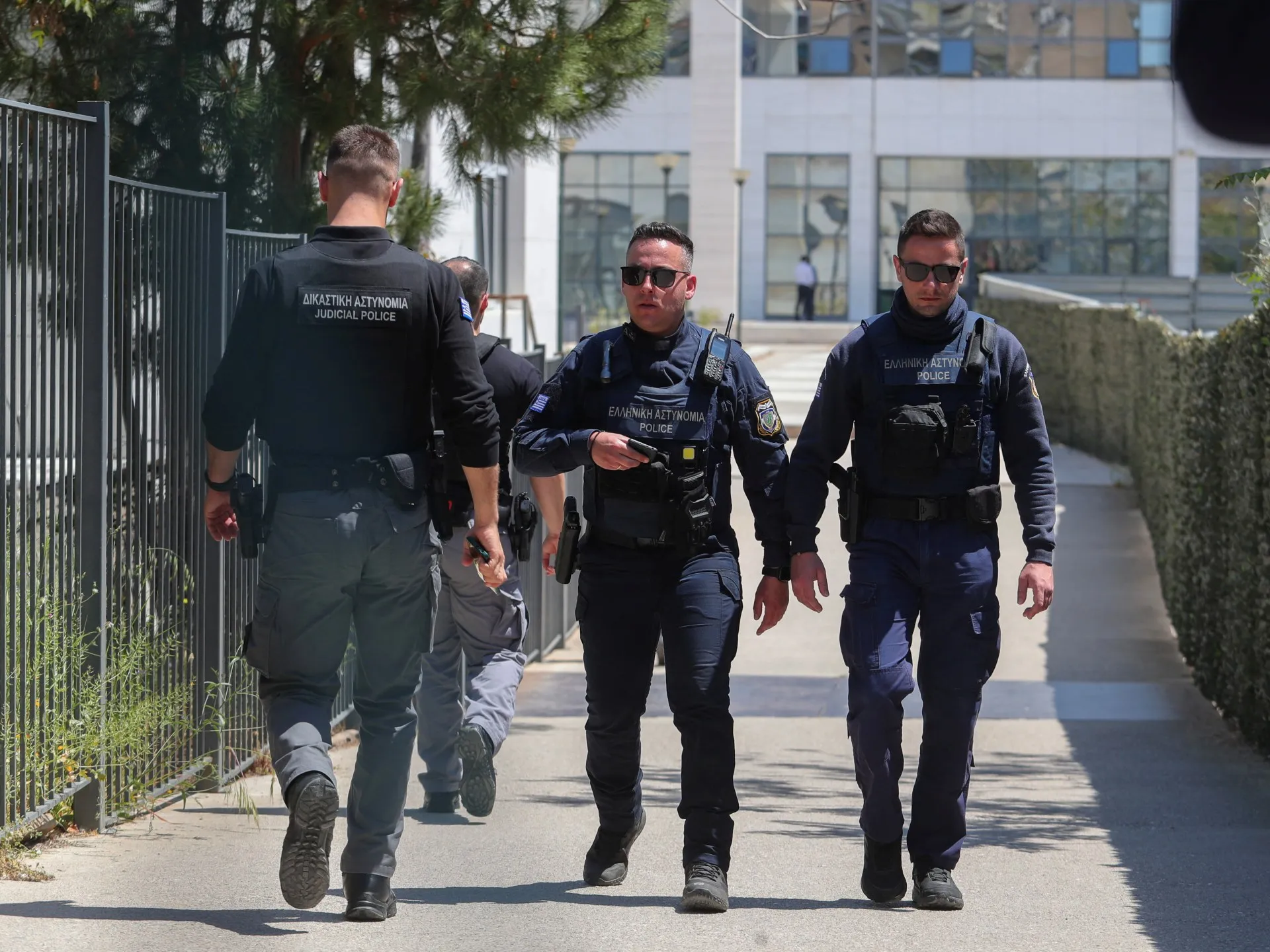 Un pensionar grec de 89 de ani, arestat după un atac armat în Atena