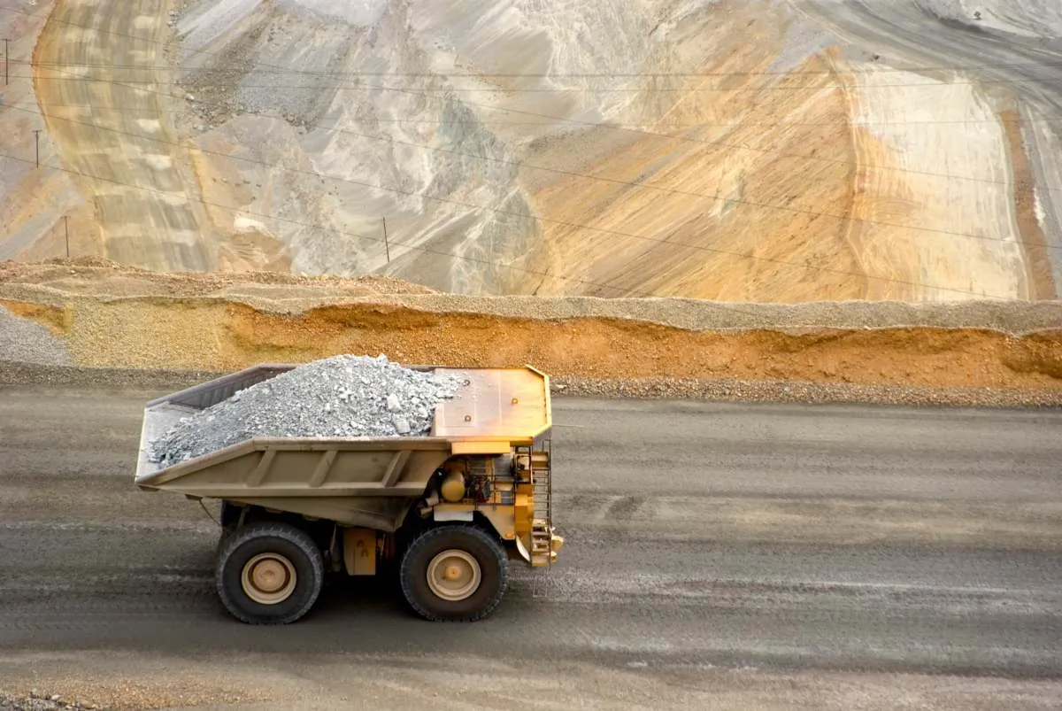 Earth AI integrează vertical căutarea mineralelor critice: propriile laboratoare pentru a accelera descoperirile