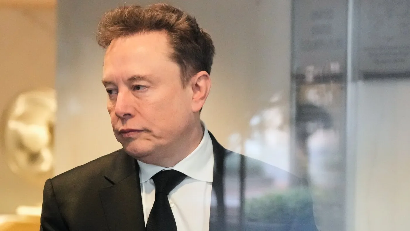 Elon Musk, în fața instanței: OpenAI a încercat „să aibă și punga, și sărăcia”