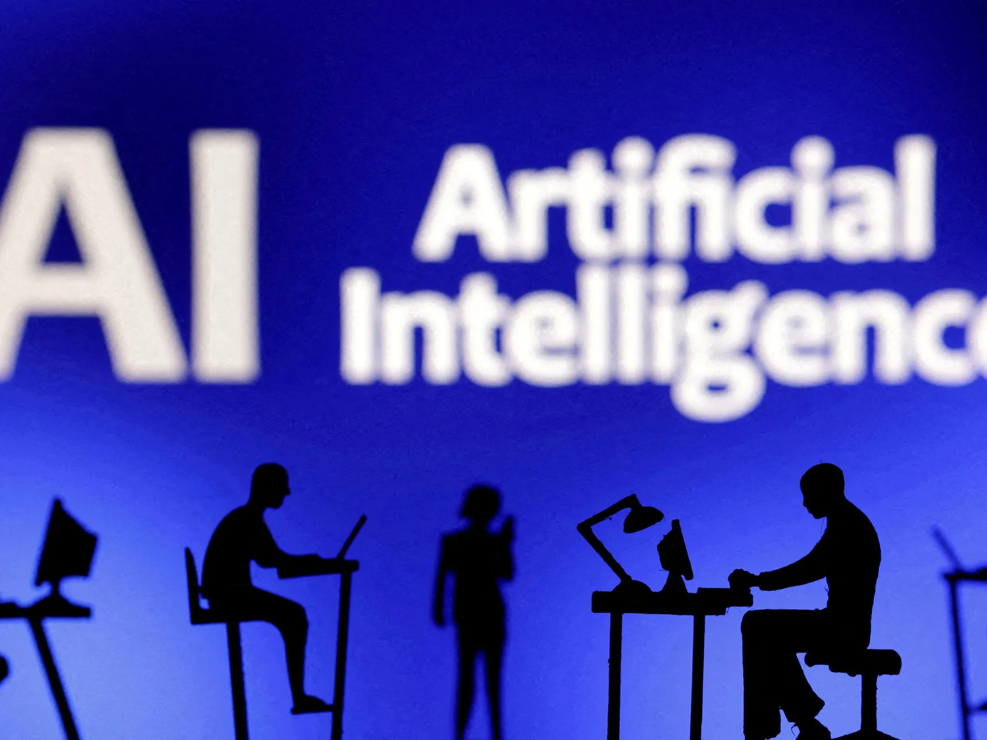 1 Mai în era inteligenței artificiale: noul război împotriva muncitorilor