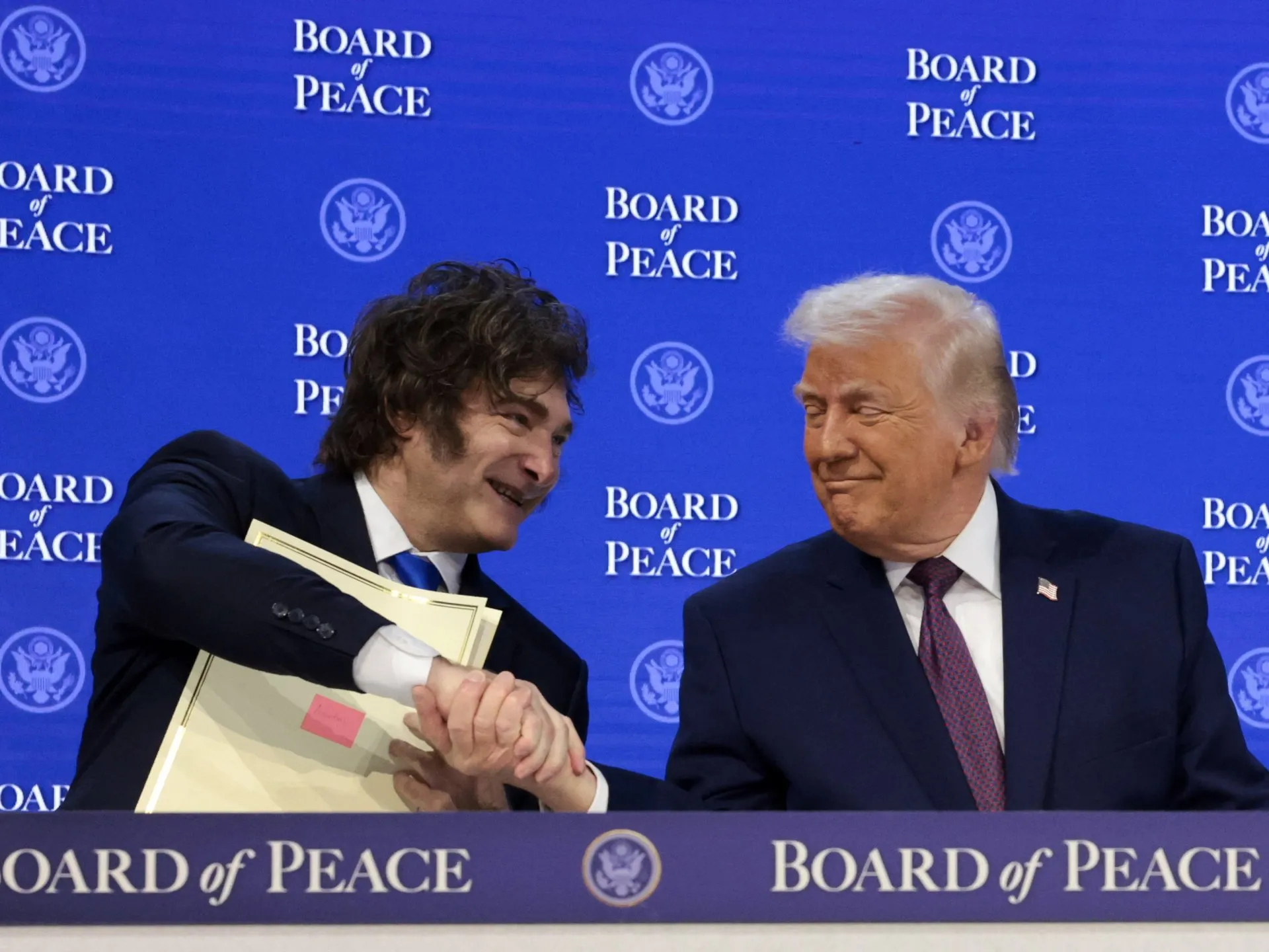 Revendicarea Falkland: Poate Milei să folosească legăturile cu Trump pentru a provoca Marea Britanie?