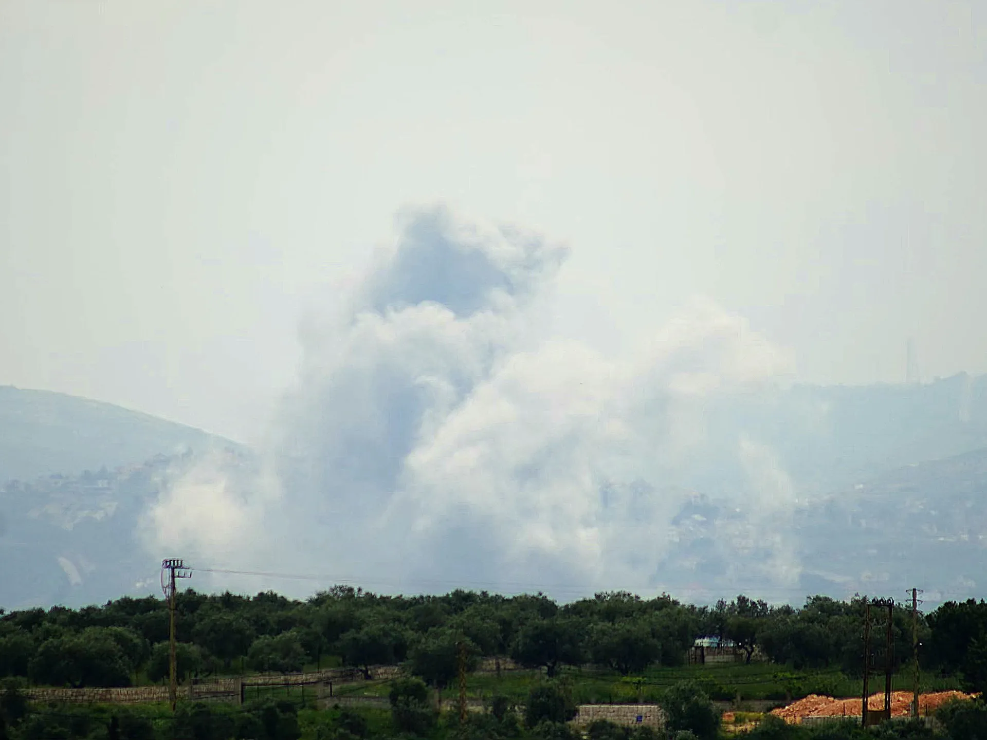 Femeie ucisă, copii răniți în atacurile Israelului asupra Libanului: încălcarea flagrantă a „încetării focului”