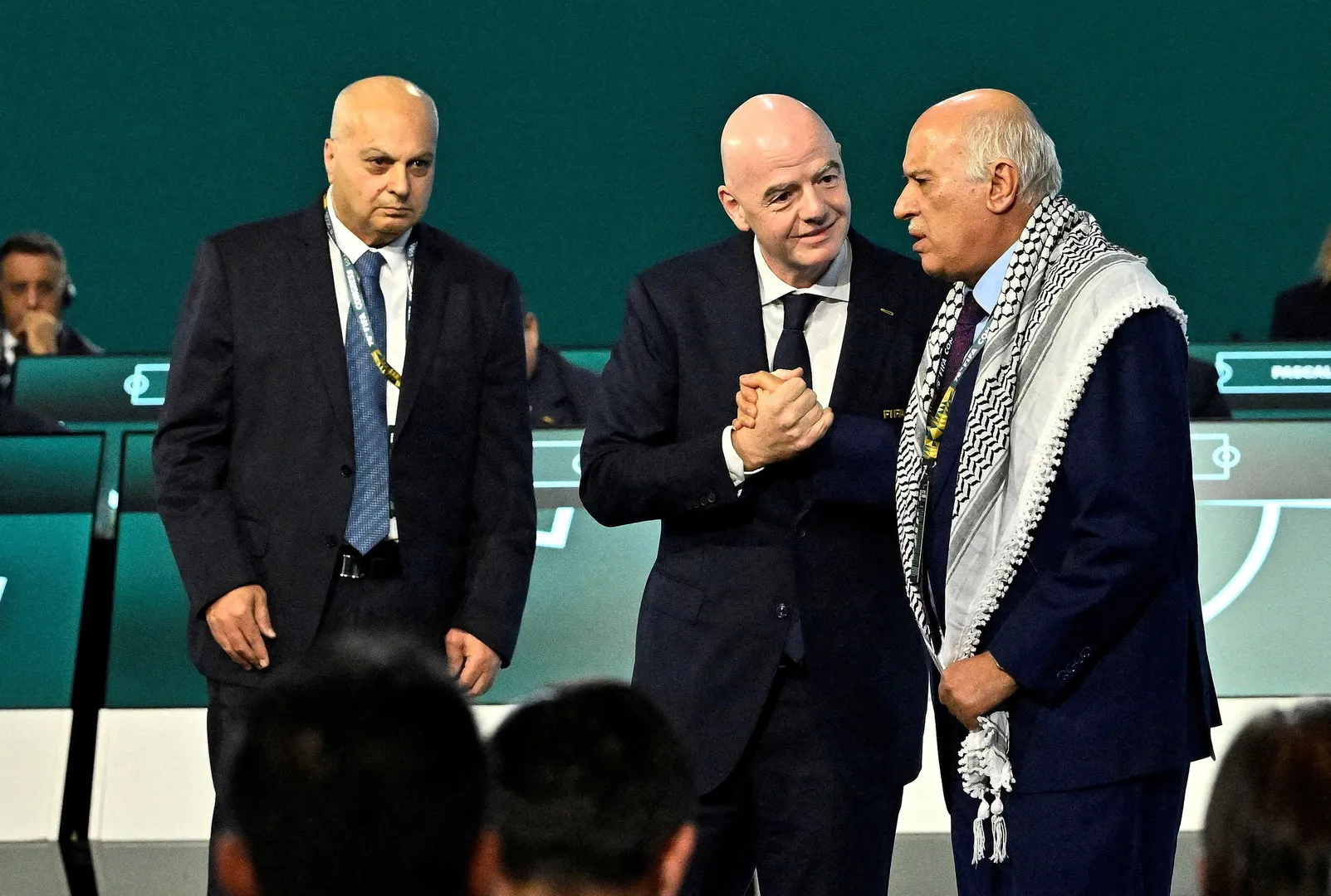 Șeful fotbalului palestinian refuză strângerea de mână cu omologul israelian la congresul FIFA