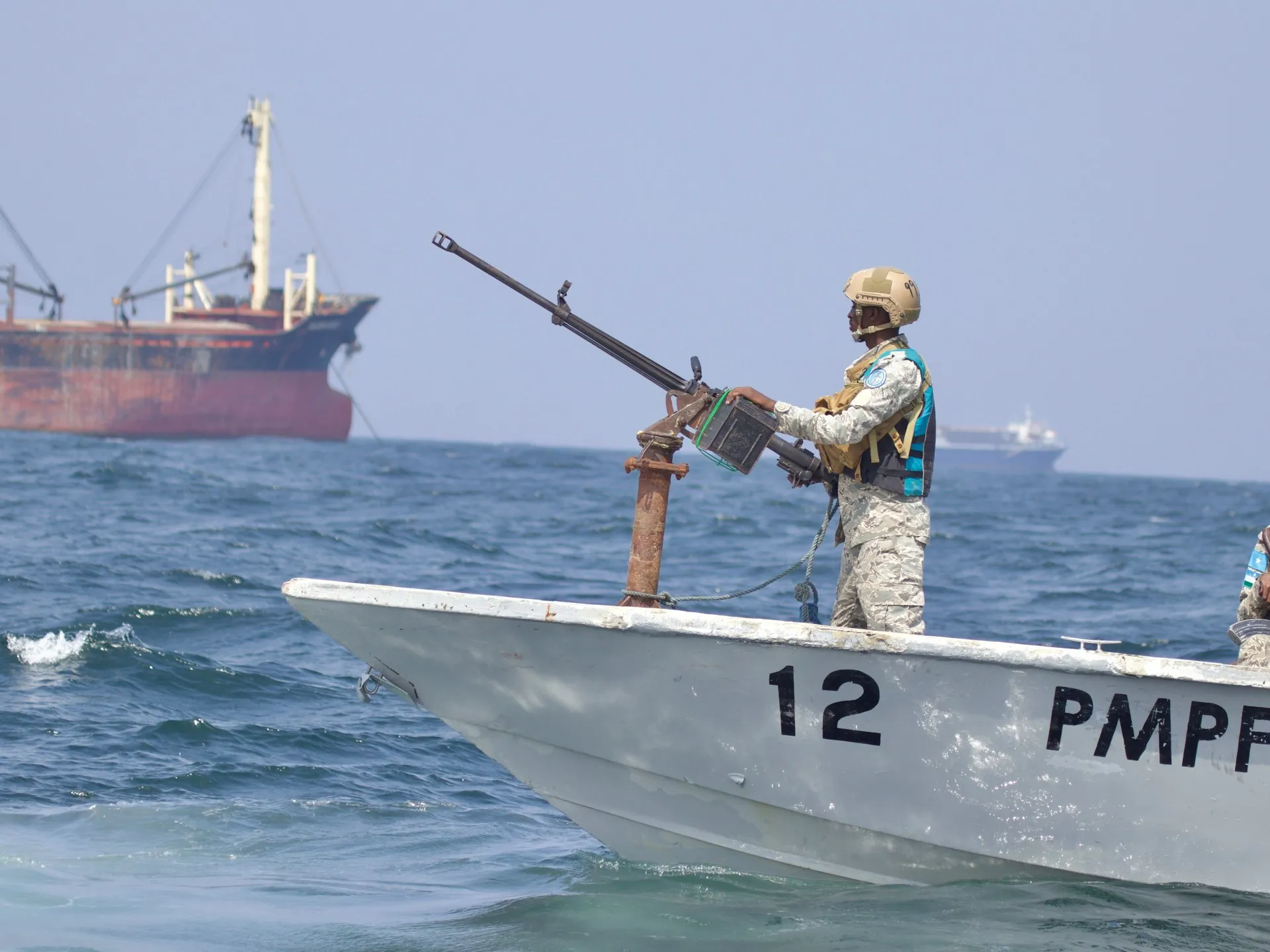 Yemen raportează deturnarea unui tanc petrolier care se îndreaptă spre Somalia