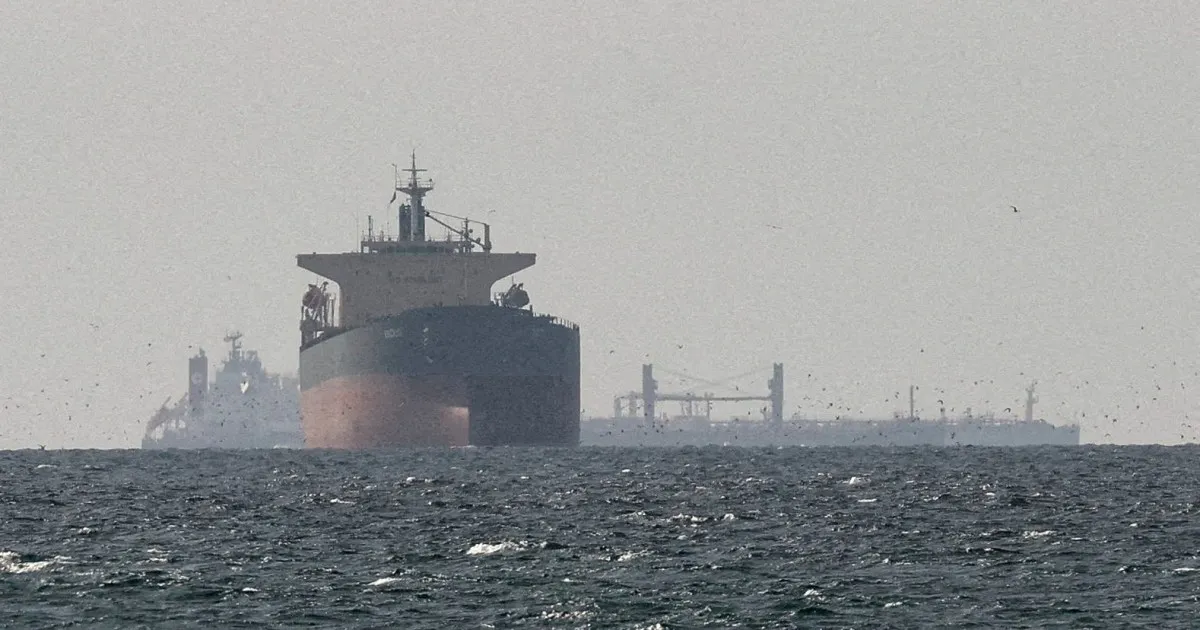 Trump anunță escortarea navelor în Strâmtoarea Hormuz: „Proiectul Libertate” declanșează noi tensiuni cu Iranul