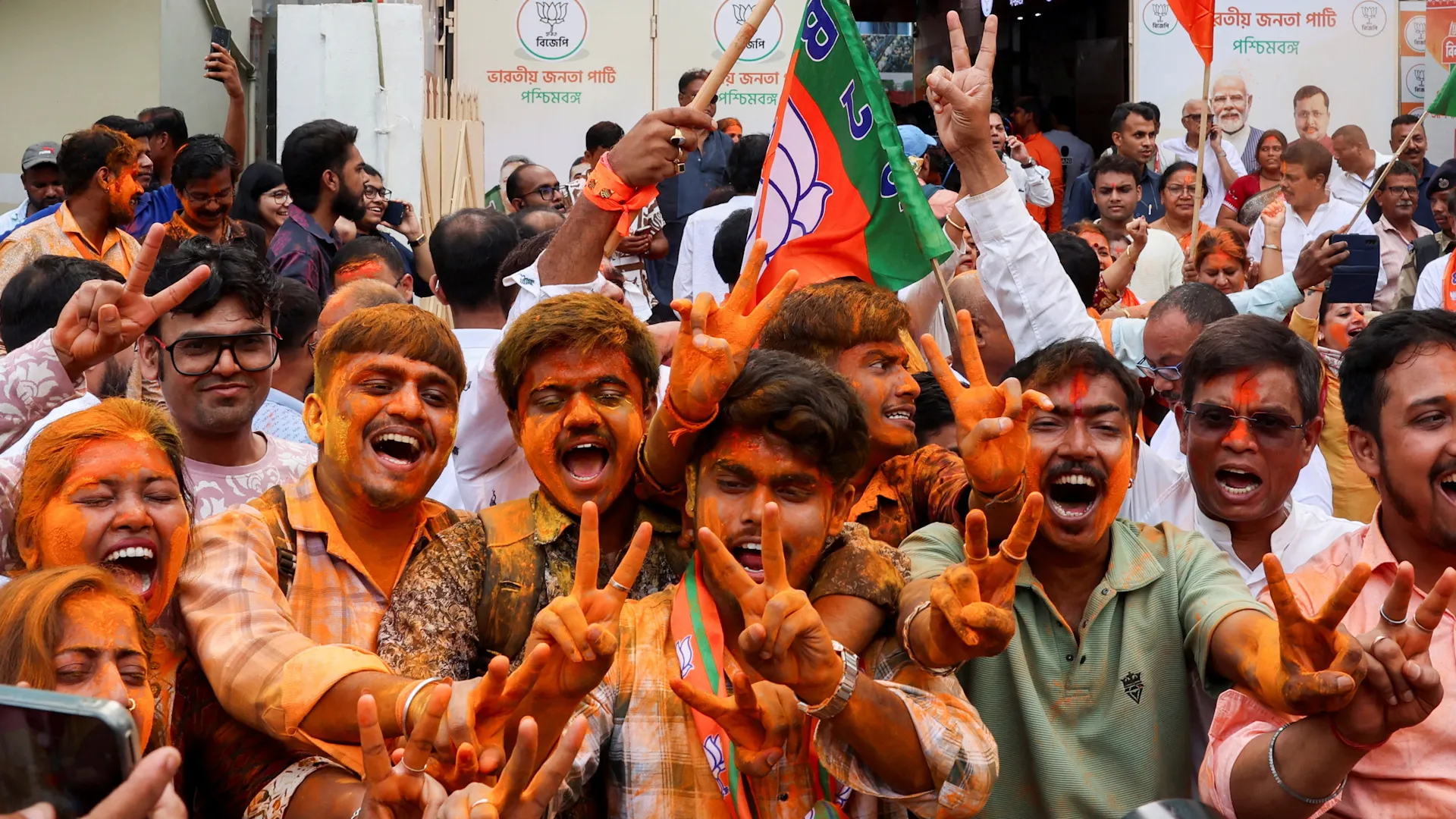 Video: Partidul BJP al lui Modi pe cale să preia controlul în Bengalul de Vest, India