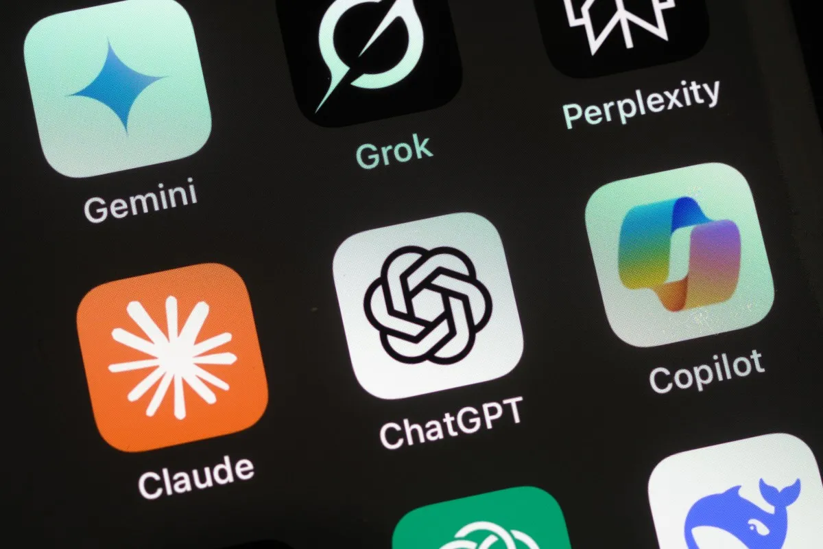 Modelele AI de generare a imaginilor devin motorul principal al creșterii aplicațiilor mobile, depășind actualizările chatbot-urilor