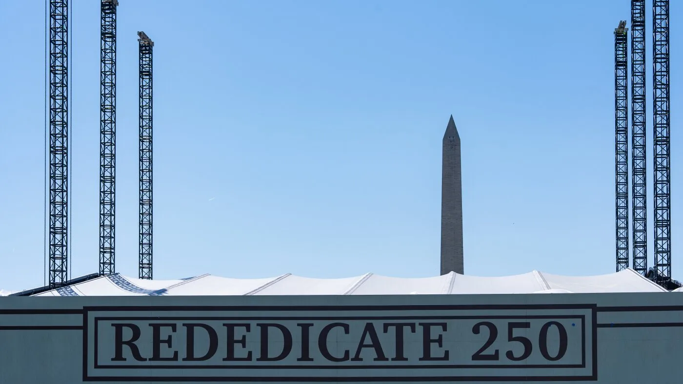 Administrația Trump organizează un eveniment de rugăciune pe National Mall. Dintre vorbitori, doar unul nu este creștin