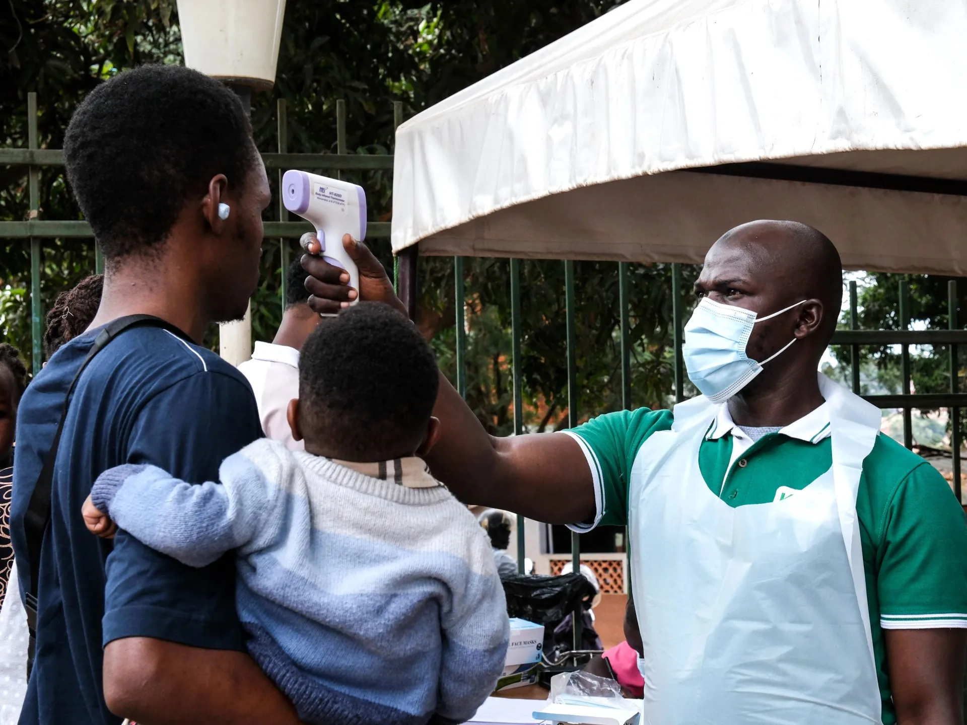 OMS declară epidemia de Ebola din Republica Democrată Congo și Uganda drept urgență globală de sănătate