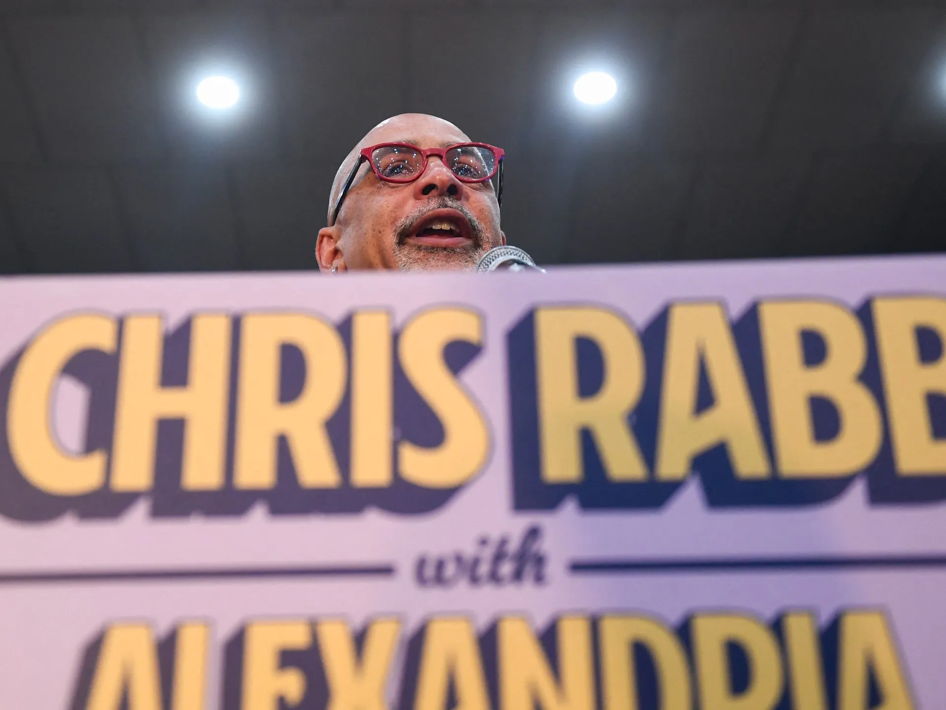 Victoria lui Chris Rabb în Pennsylvania energizează aripa progresistă a democraților