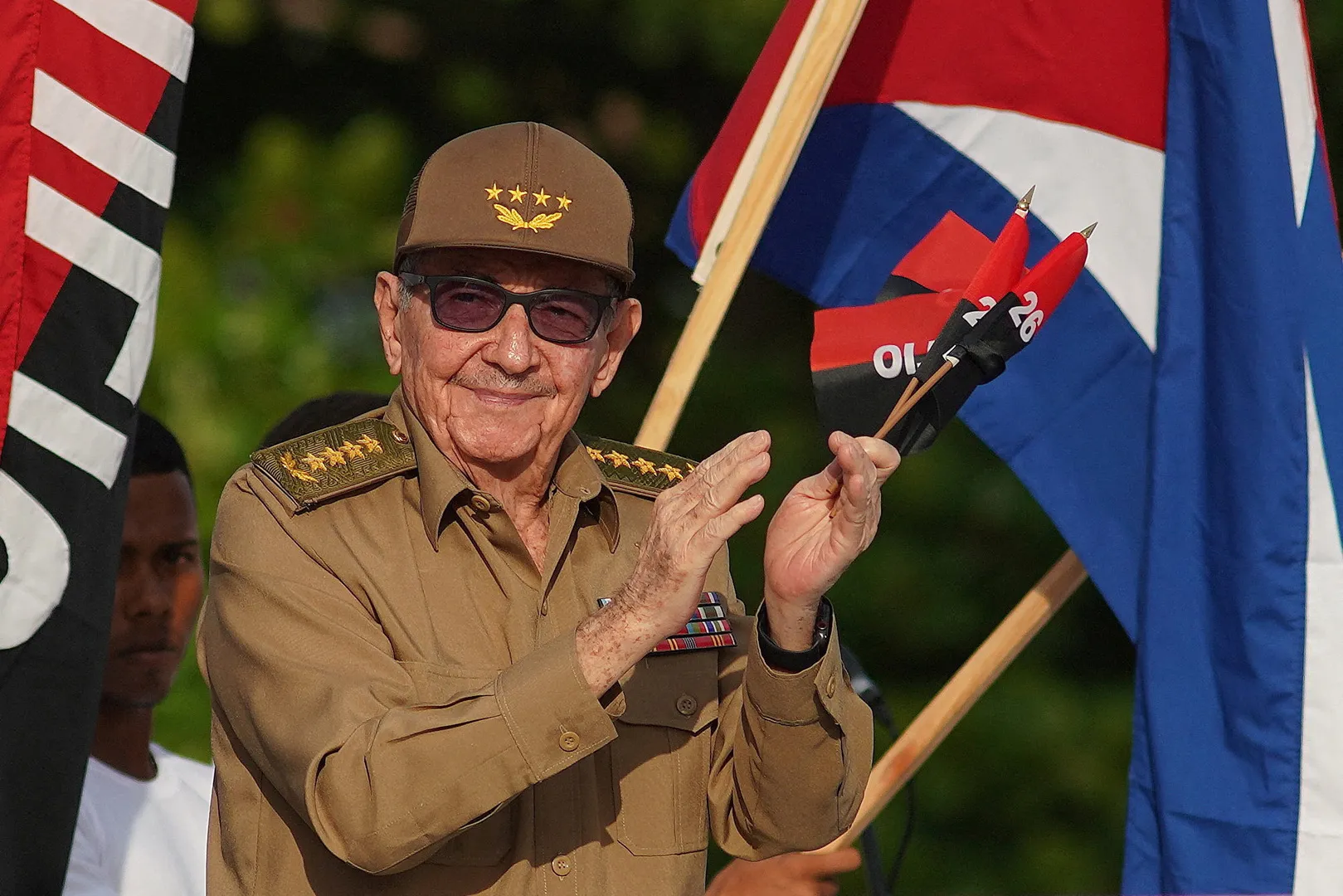 De ce SUA l-au pus sub acuzare pe Raul Castro acum?