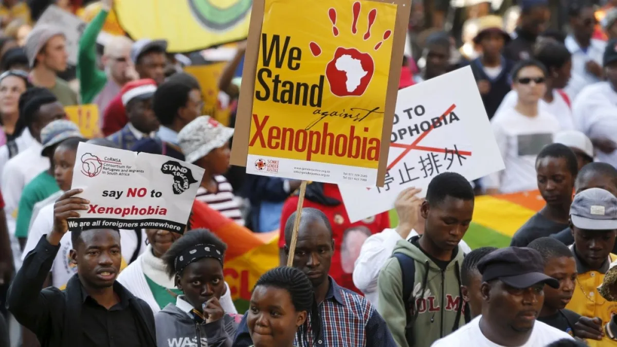 De ce cresc atacurile împotriva migranților în Africa de Sud?
