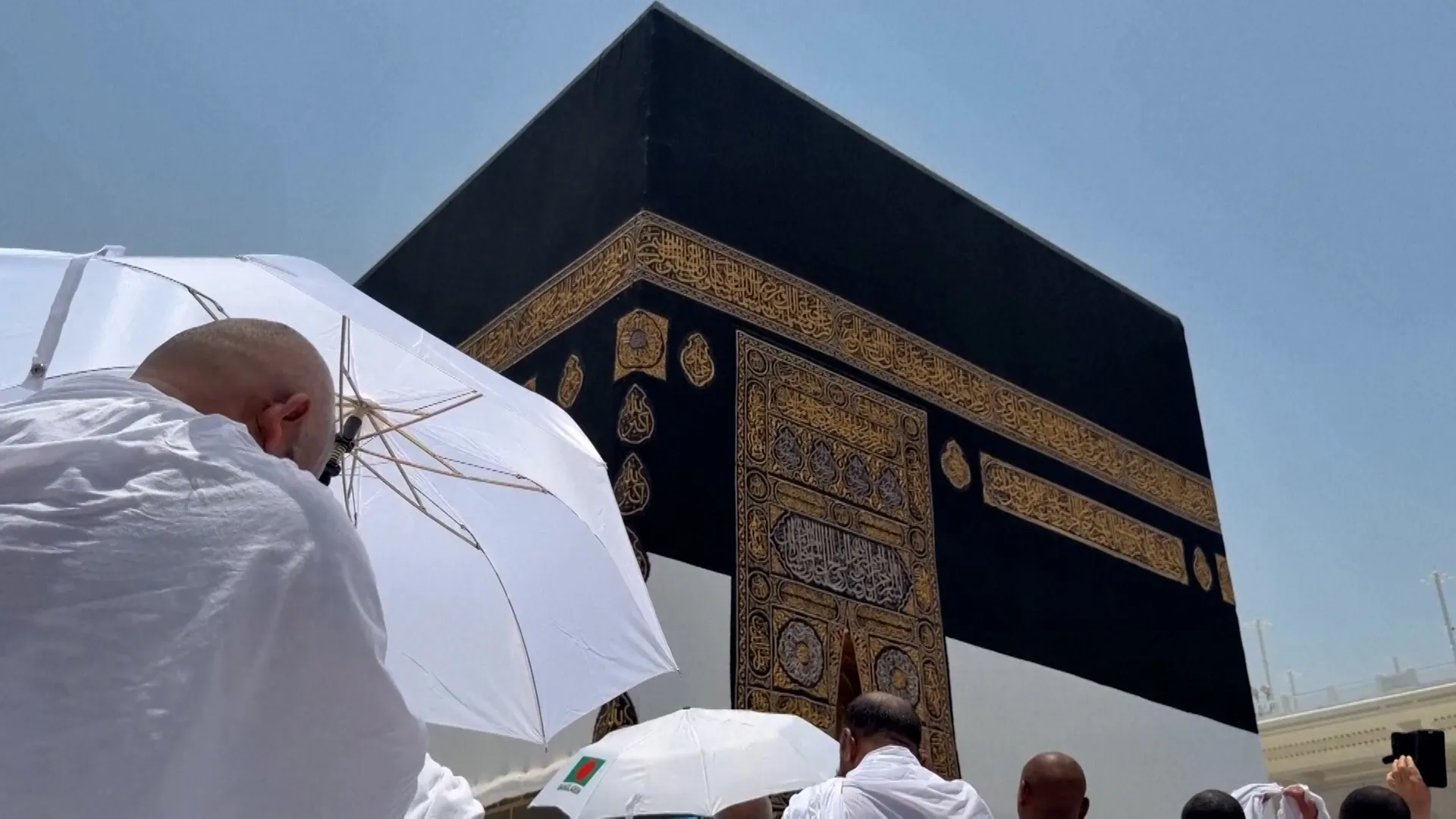 Peste 1,6 milioane de pelerini au sosit în Arabia Saudită pentru Hajj