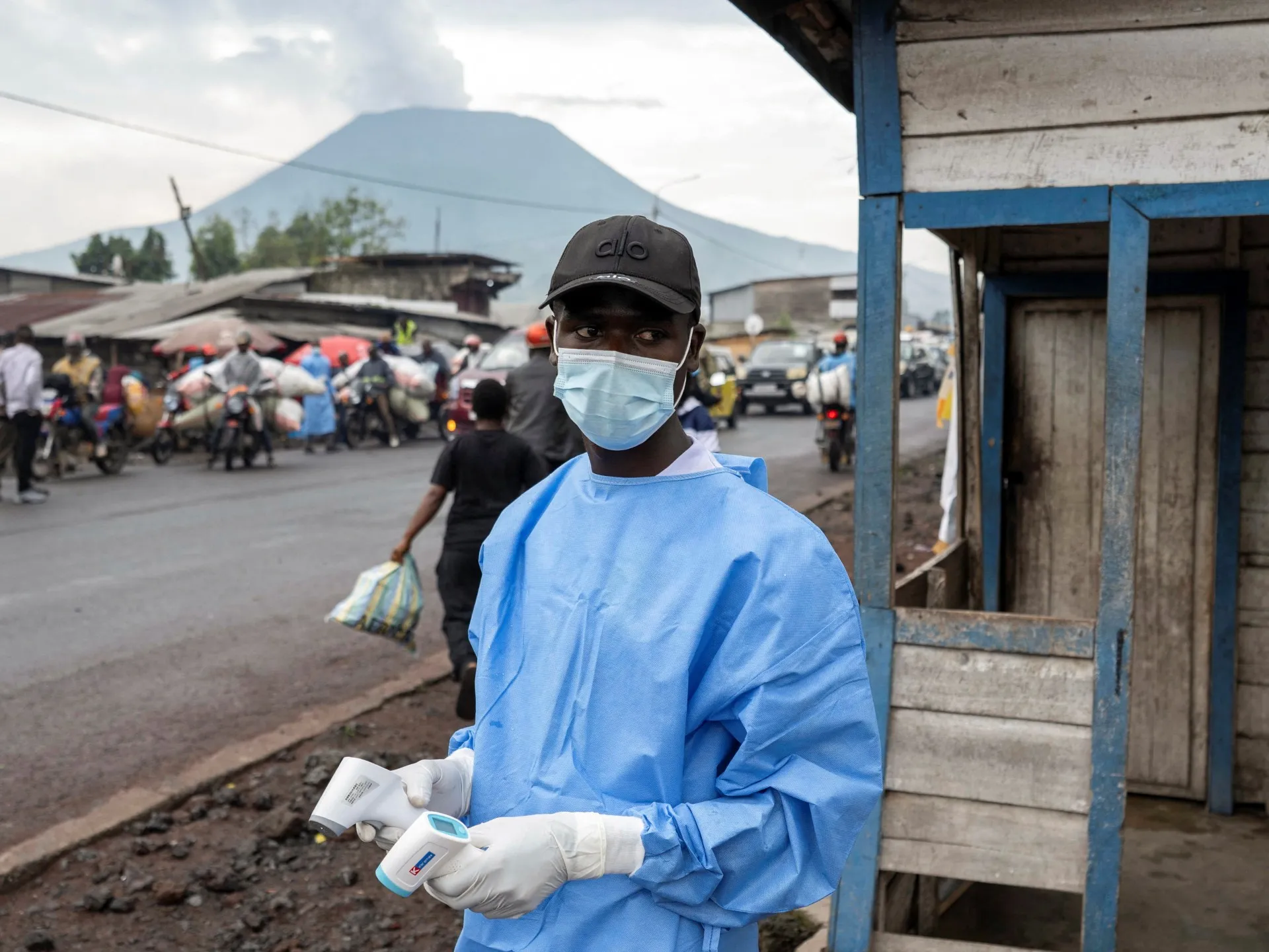Violența și supraaglomerarea împiedică răspunsul la Ebola în Republica Democrată Congo