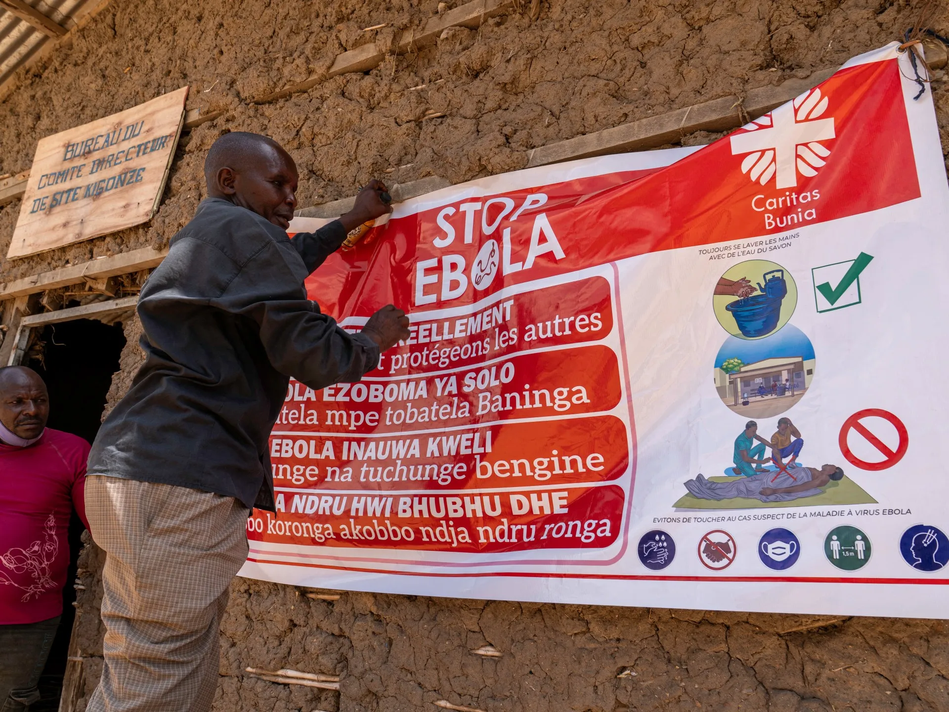 Curtea din Kenya suspendă planul SUA de a înființa o unitate de carantină pentru Ebola