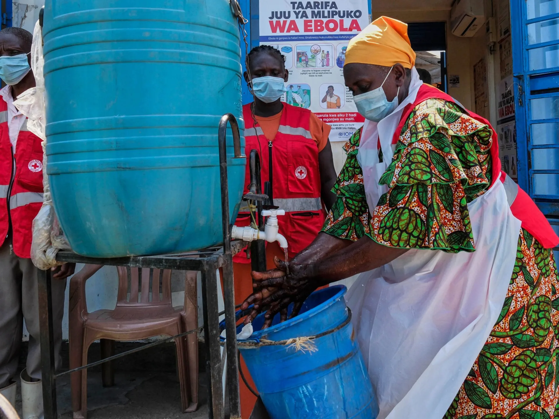OMS și Africa CDC lansează un plan de 518 milioane de dolari pentru combaterea Ebola, în timp ce numărul deceselor în Uganda crește