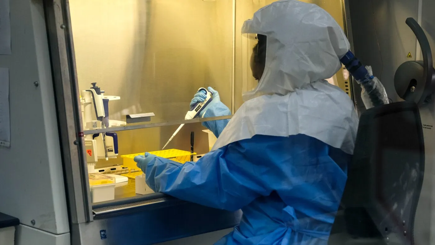 Testarea pentru Ebola în RDC s-a îmbunătățit, dar încă nu este suficientă