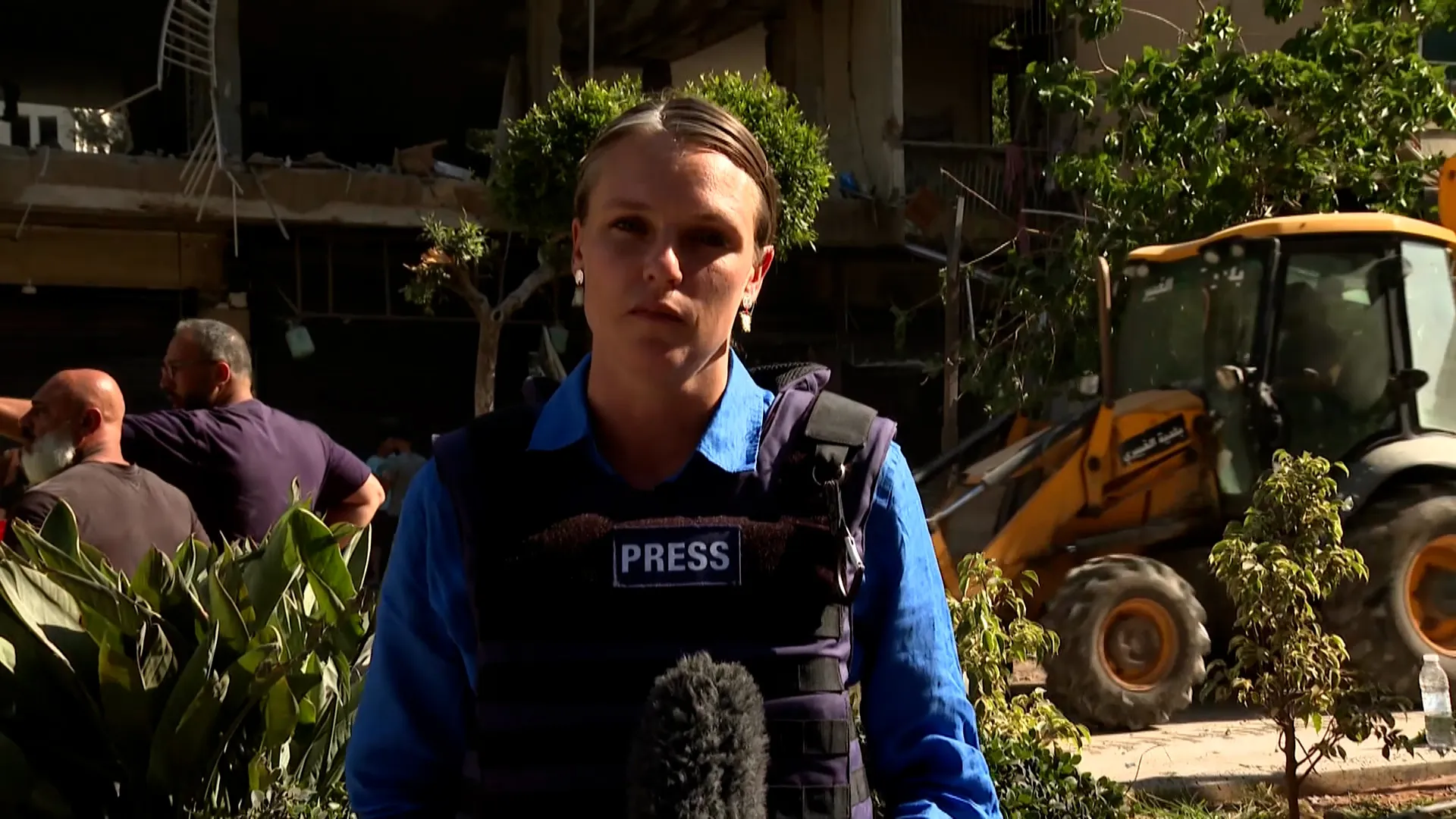 Al Jazeera relatează de la locul atacului israelian din sudul Beirutului