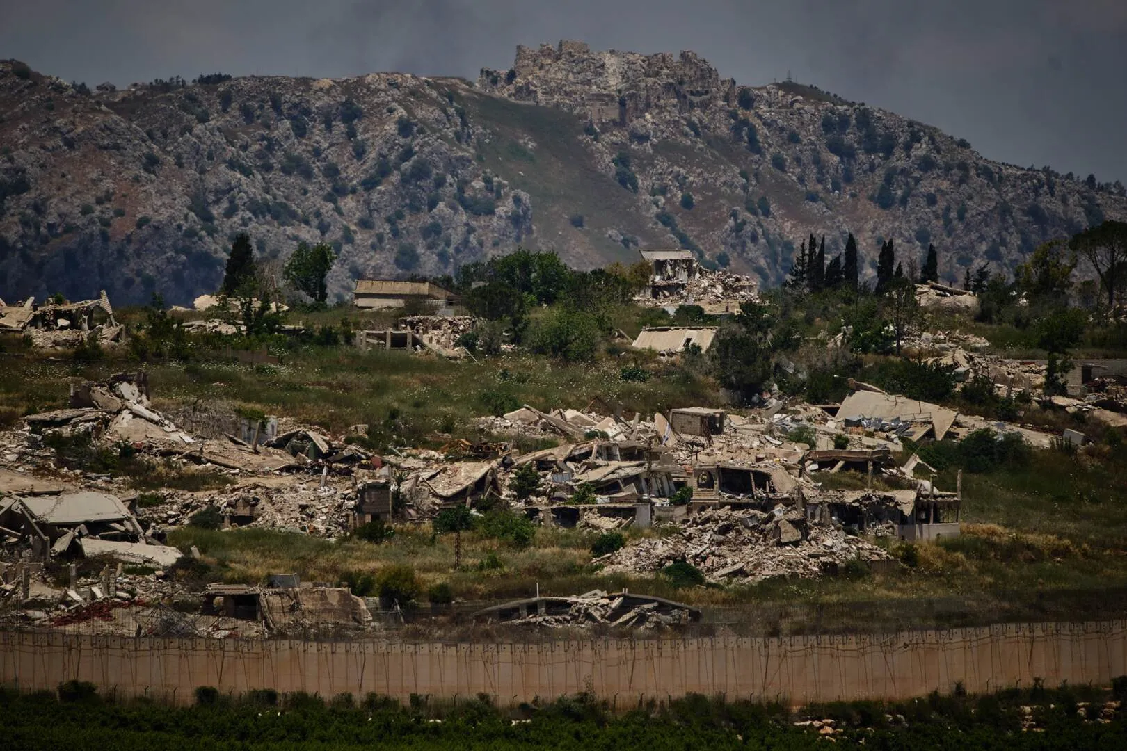 Netanyahu anunță că Israelul va rămâne în Liban, Siria și Gaza: O nouă strategie de ocupație sau o escaladare a conflictului?