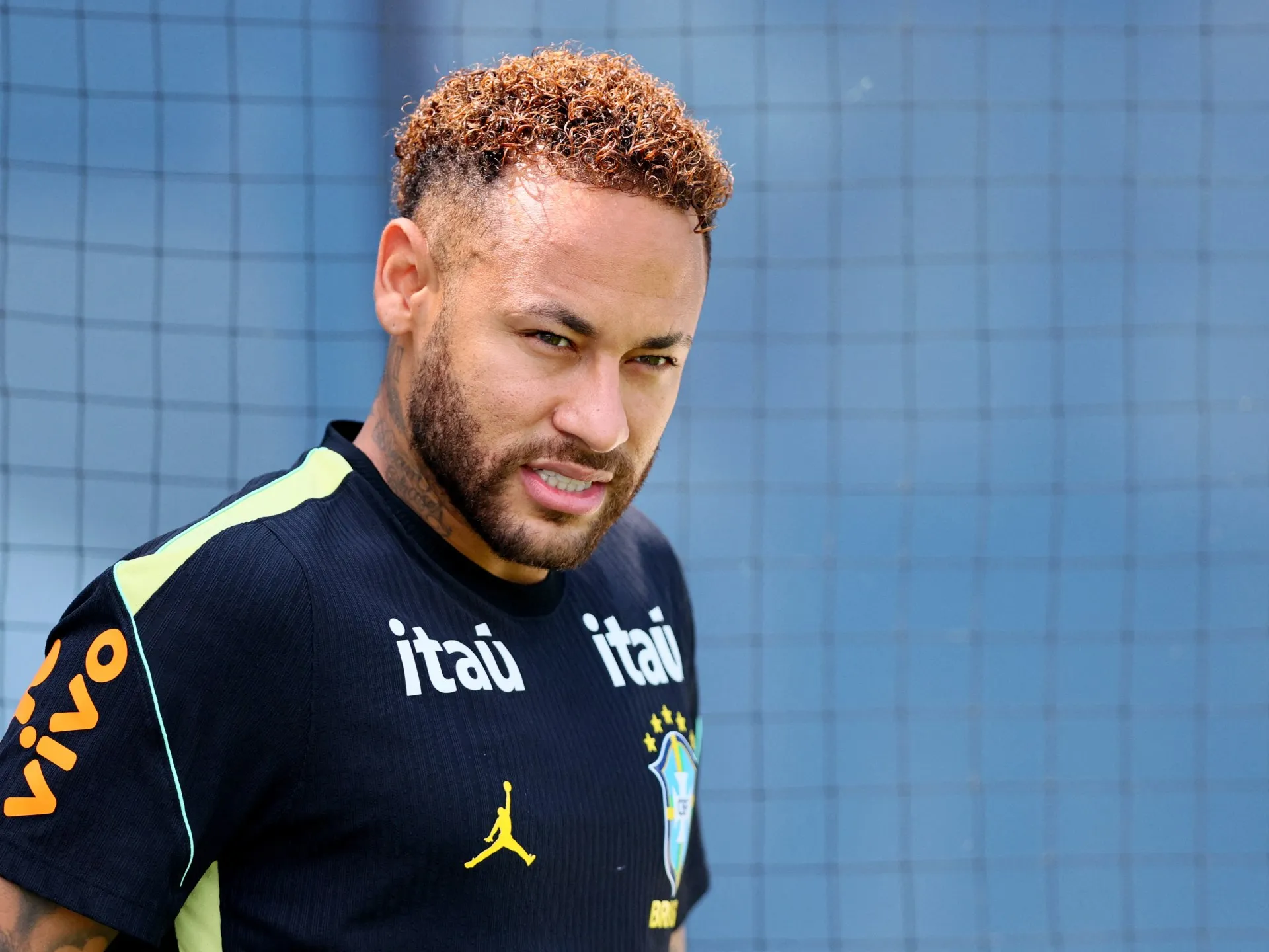 Neymar ratează meciul Braziliei cu Haiti din cauza unei accidentări persistente la gambă