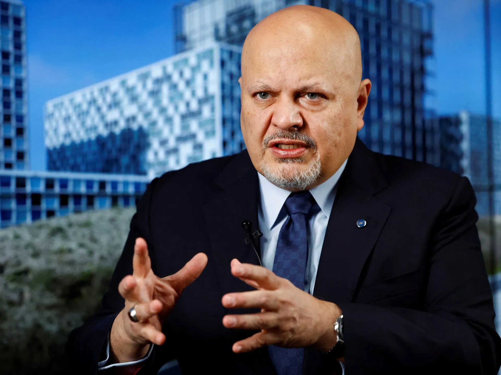 Organismul avocaților britanici suspendă procurorul CPI Karim Khan din cauza unei acuzații de conduită necorespunzătoare