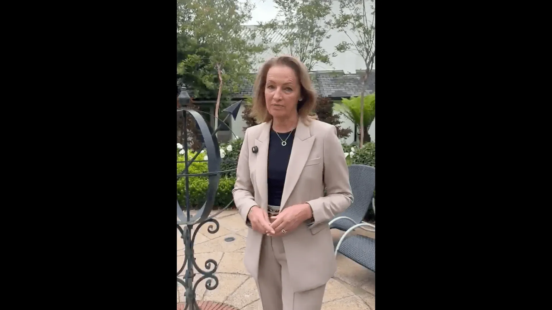 Reacții dure după ce un deputat britanic a legat rezultatul Angliei la Cupa Mondială de siguranța femeilor