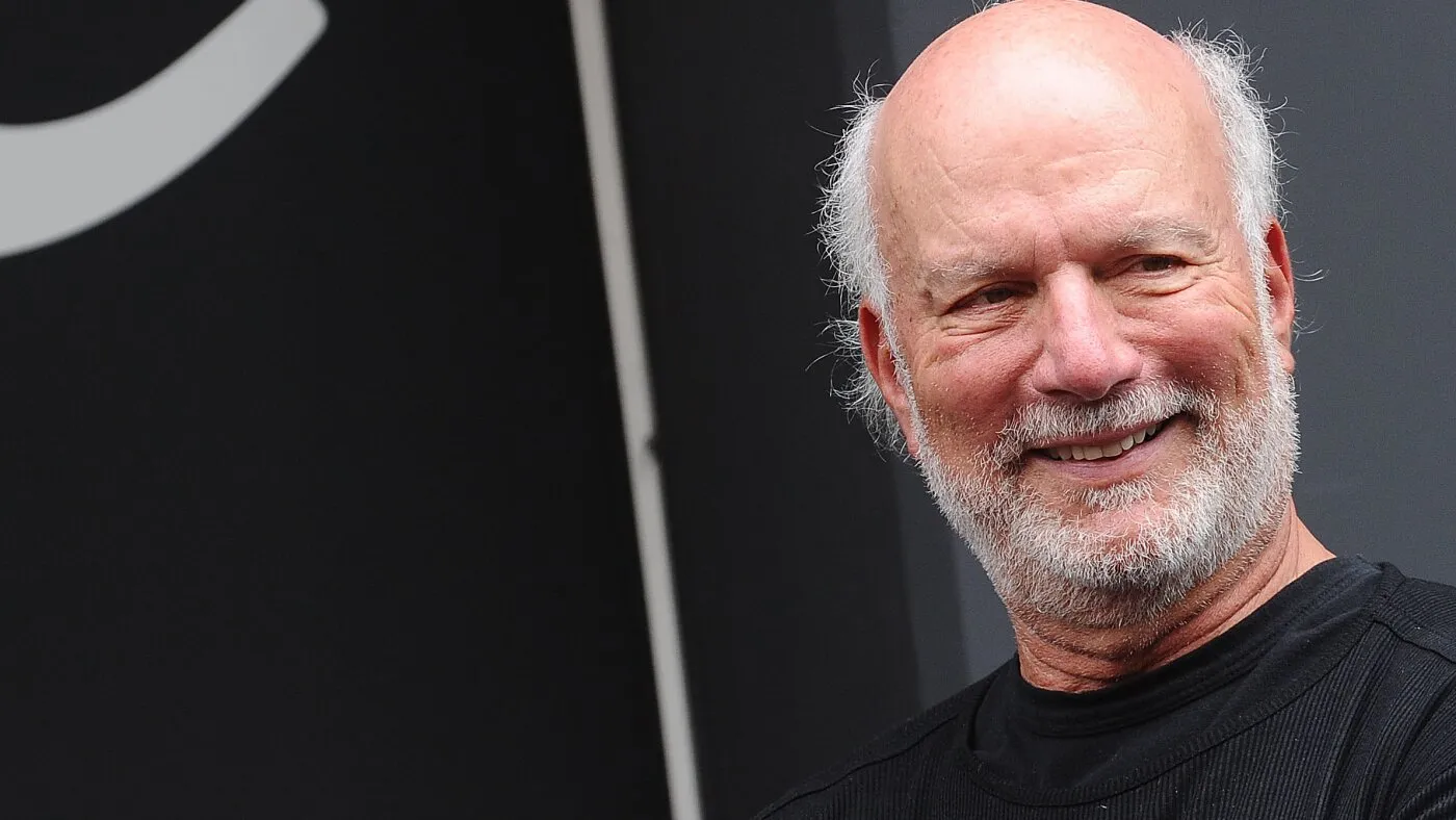 James Burrows, regizorul emblematic al serialelor 'Cheers' și 'Friends', a murit la 85 de ani
