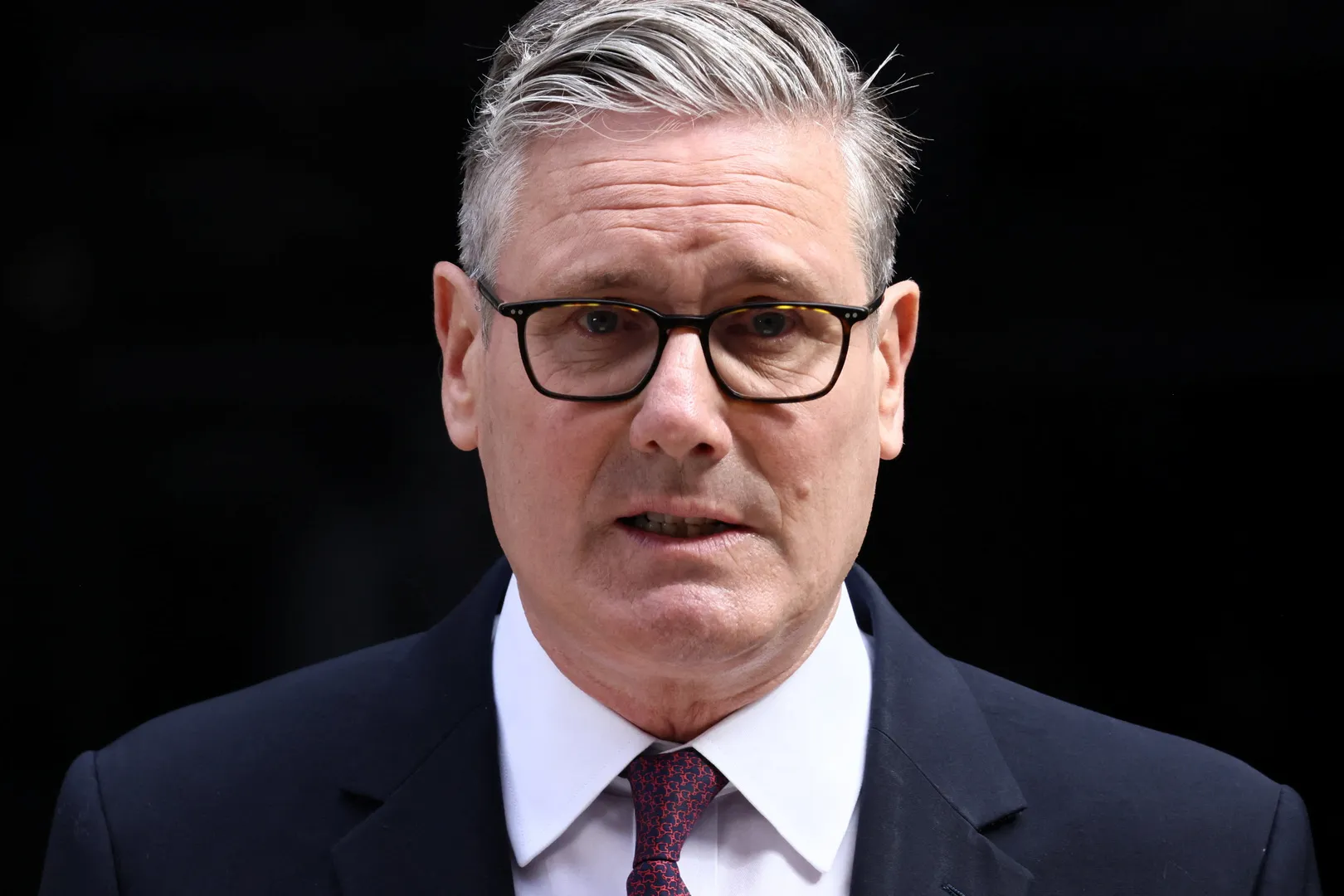 De ce a demisionat Keir Starmer din funcția de prim-ministru al Regatului Unit?