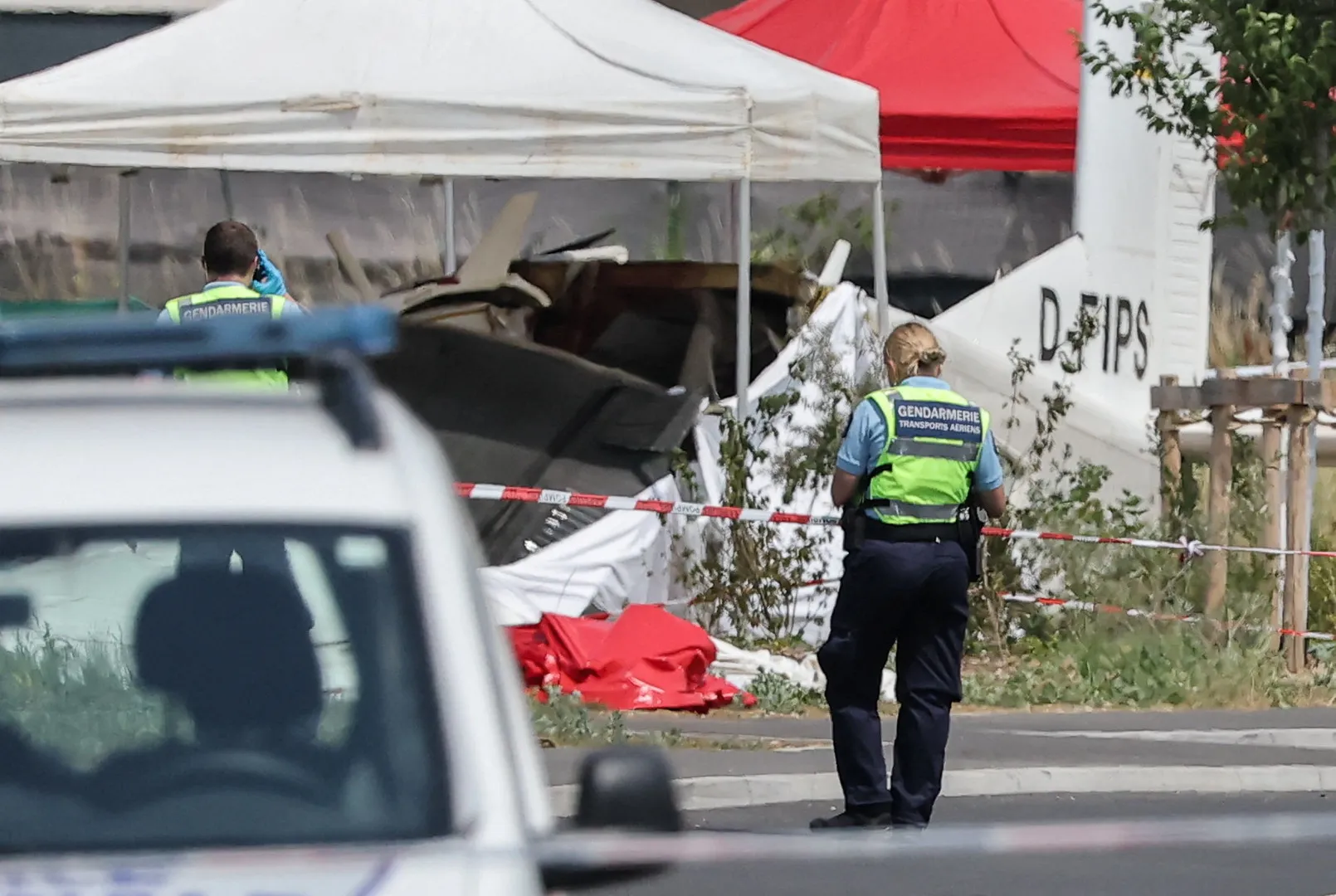 Accident aviatic în Franța: 11 persoane, inclusiv instructori și elevi parașutiști, au murit în prăbușirea unui avion